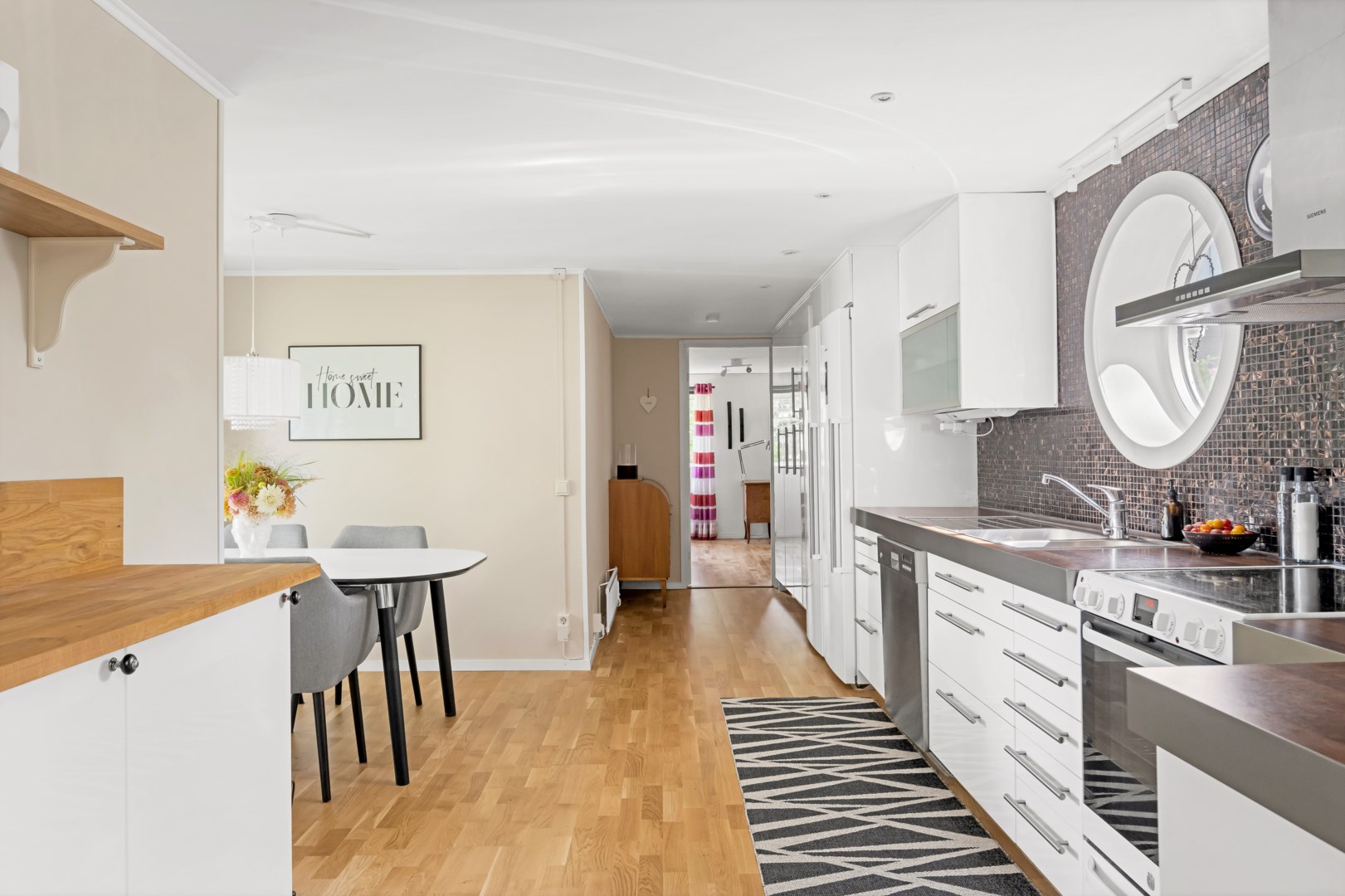 Bostadsbild från Sommarvägen 3A, Såld i Björklinge, Uppsala