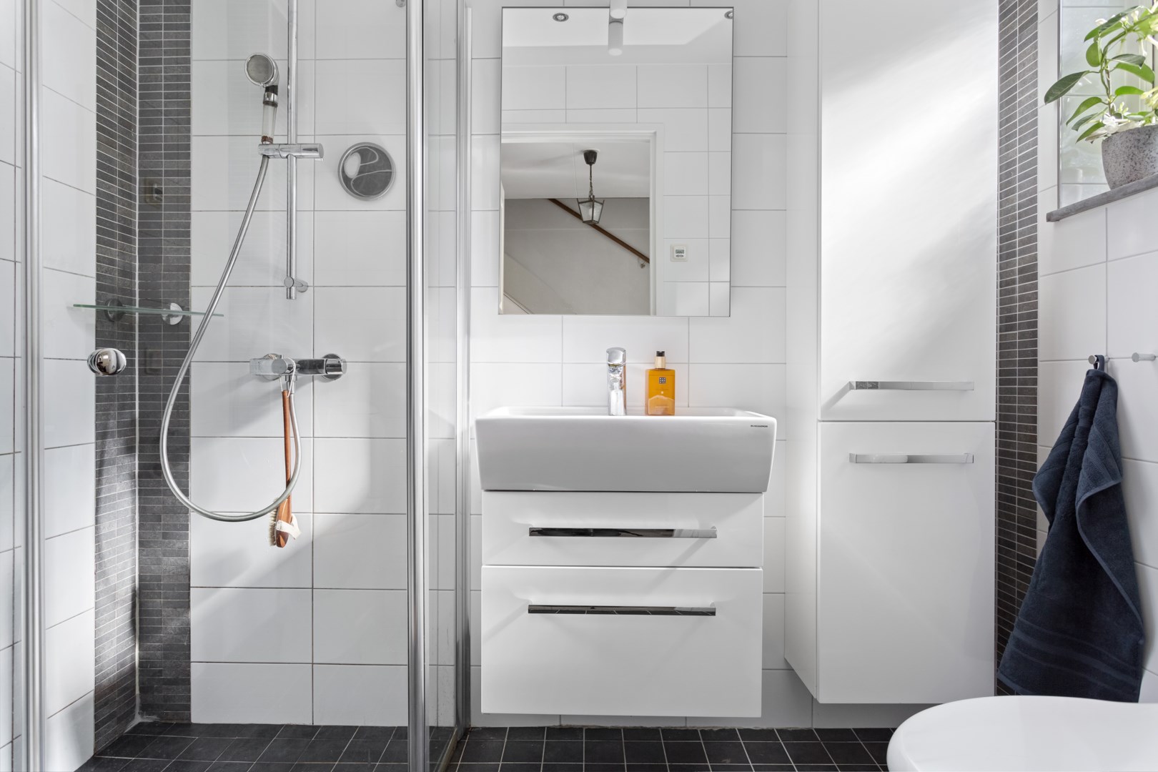 Bostadsbild från Bergdalsvägen 6, Såld i Björknäs, Nacka