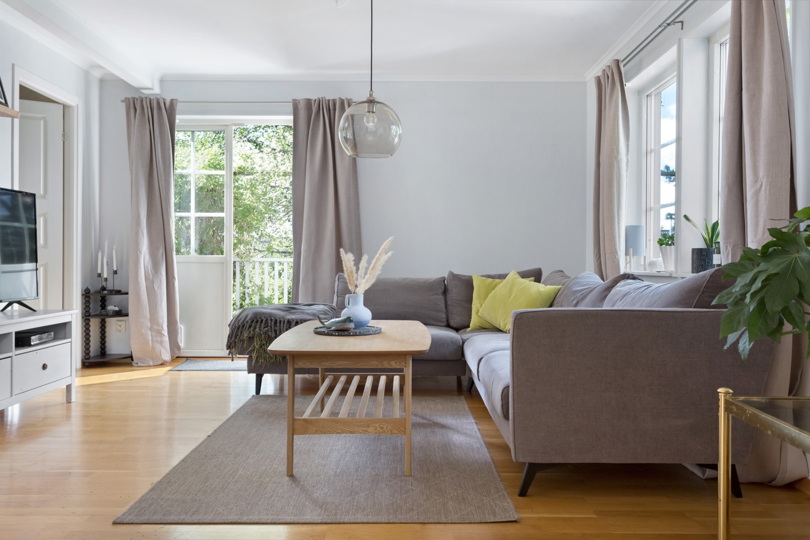 Bostadsbild från Bergdalsvägen 6, Såld i Björknäs, Nacka