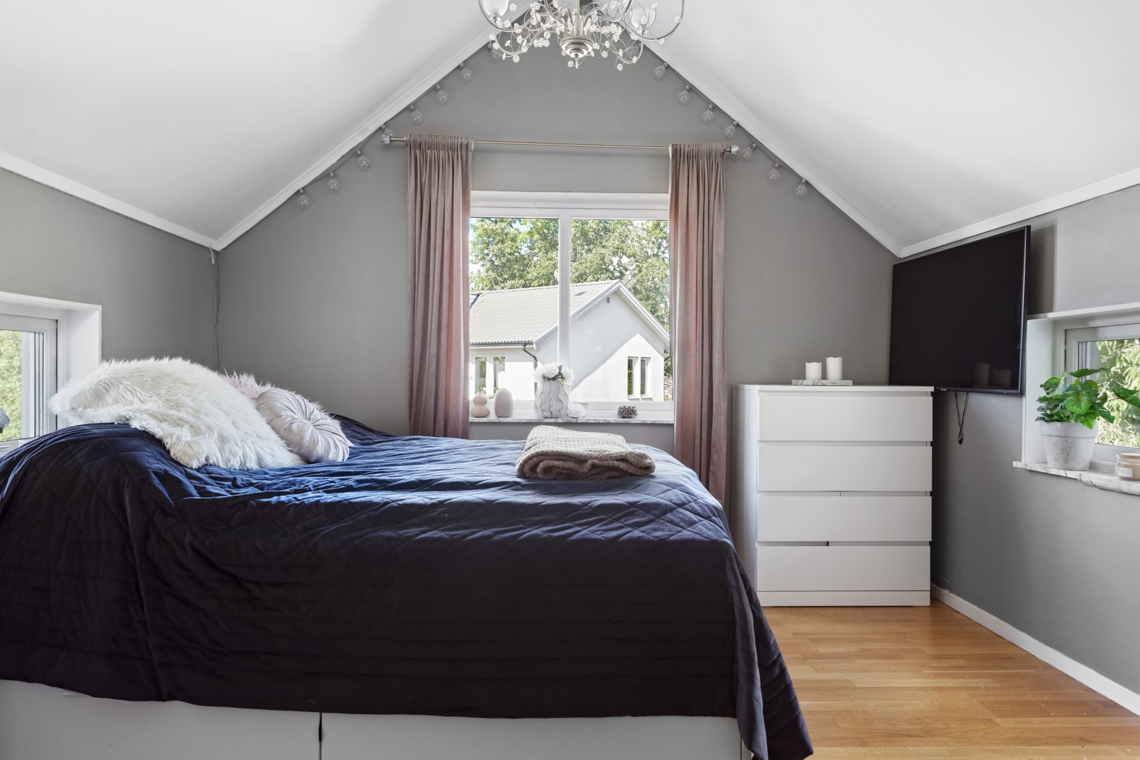 Bostadsbild från Bergdalsvägen 6, Såld i Björknäs, Nacka