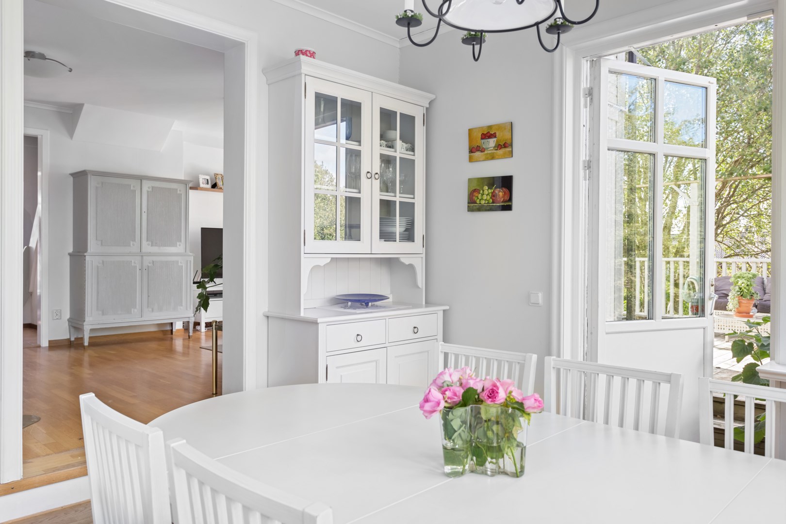 Bostadsbild från Bergdalsvägen 6, Såld i Björknäs, Nacka