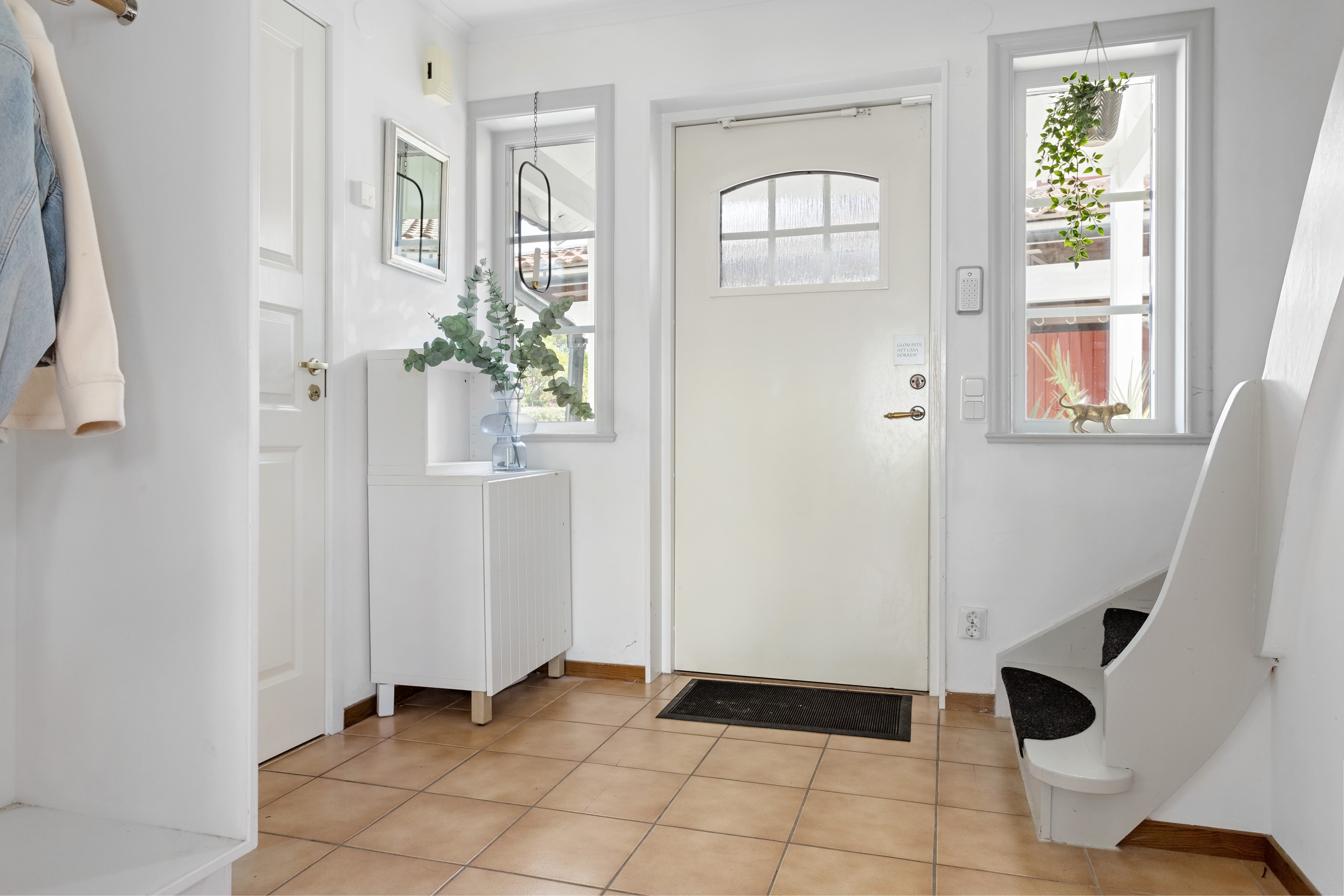 Bostadsbild från Bergdalsvägen 6, Såld i Björknäs, Nacka