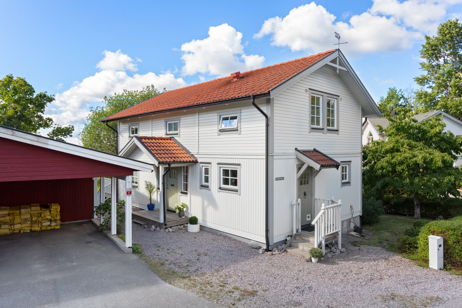 Bostadsbild från Bergdalsvägen 6, Såld i Björknäs, Nacka