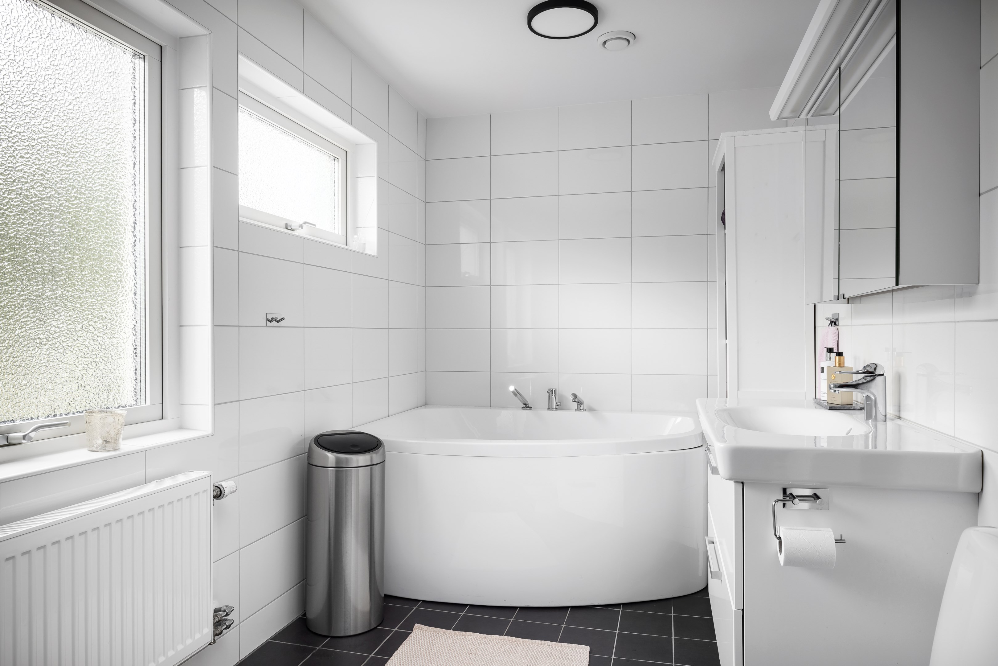 Bostadsbild från Smådoppingvägen 4, Såld i Tollare, Nacka