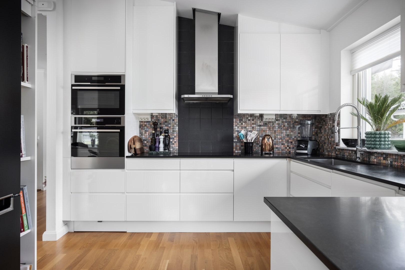 Bostadsbild från Smådoppingvägen 4, Såld i Tollare, Nacka