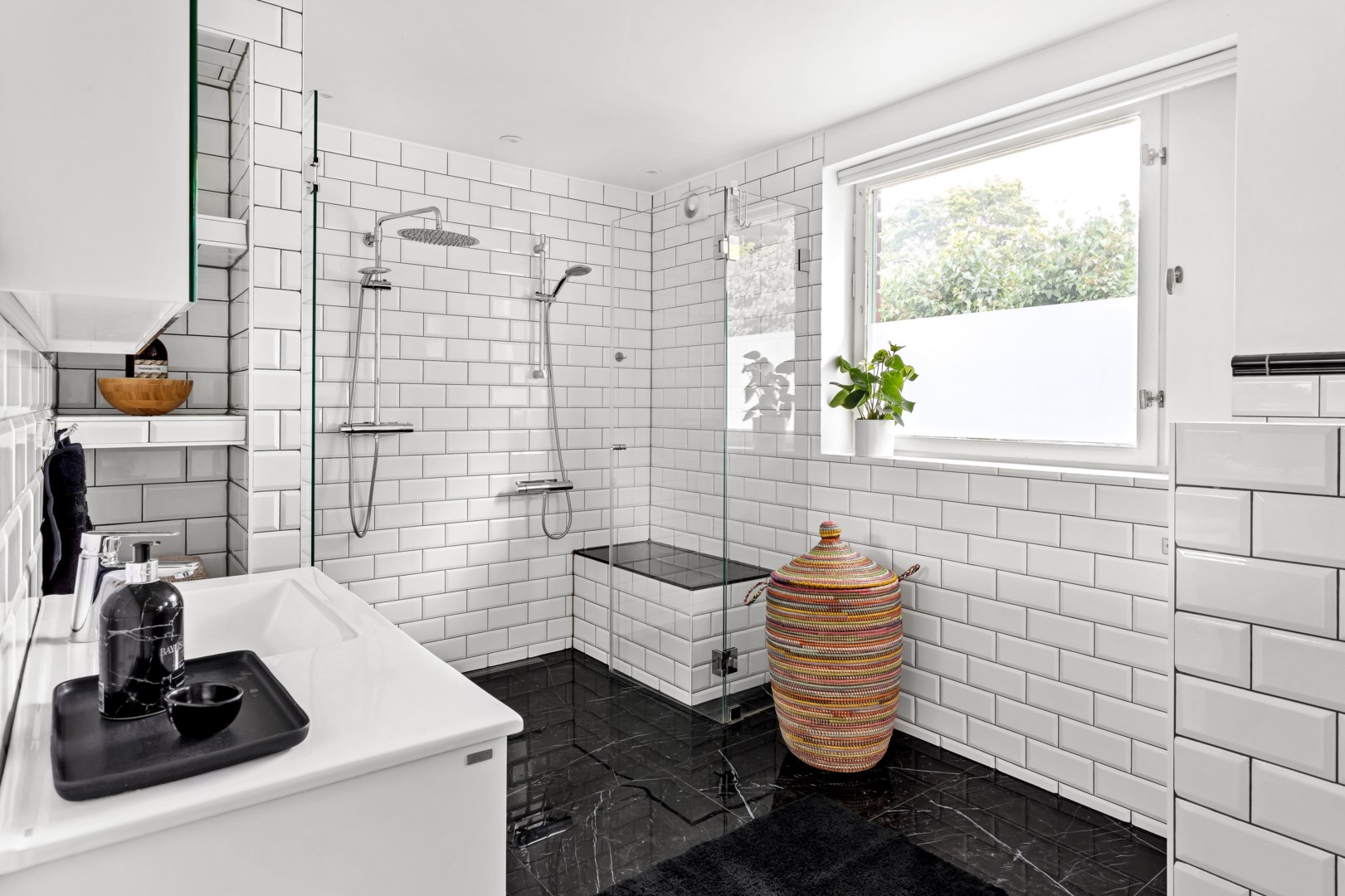 Bostadsbild från Norrbergsvägen 6, Såld i Eriksberg, Uppsala