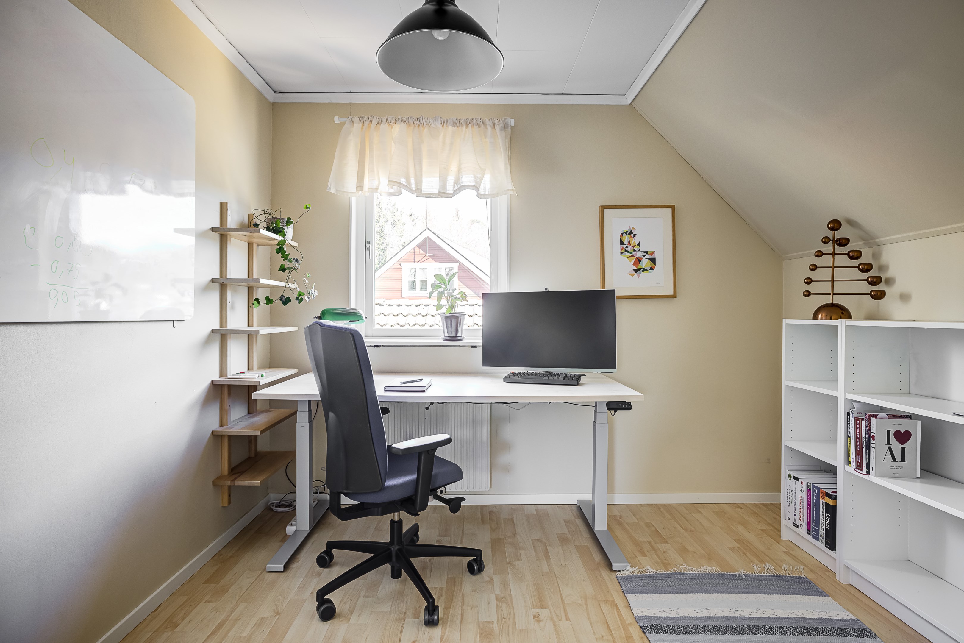 Bostadsbild från Ölstavägen 1, Såld i Örsundsbro, Enköping