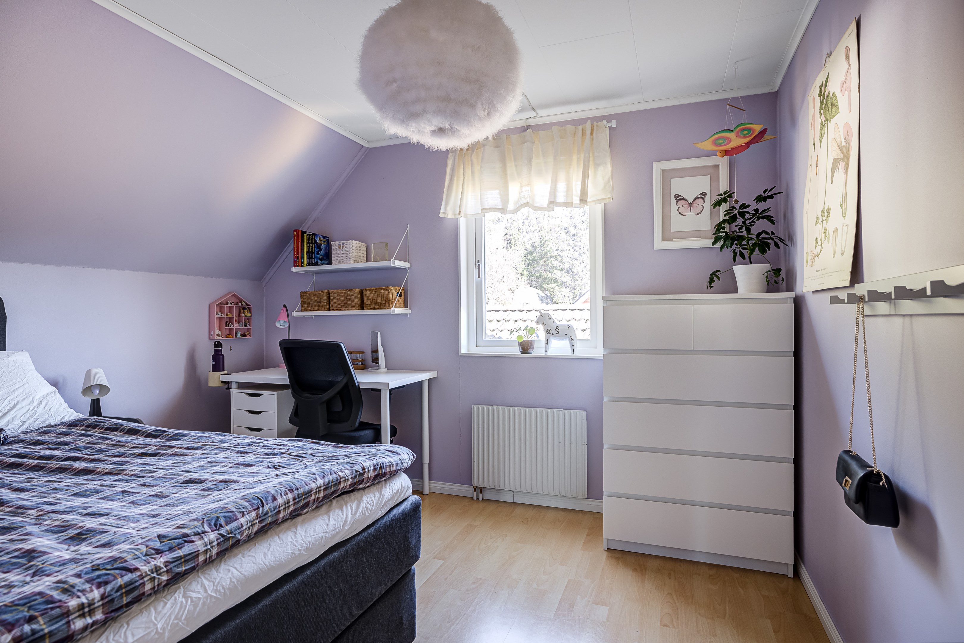 Bostadsbild från Ölstavägen 1, Såld i Örsundsbro, Enköping