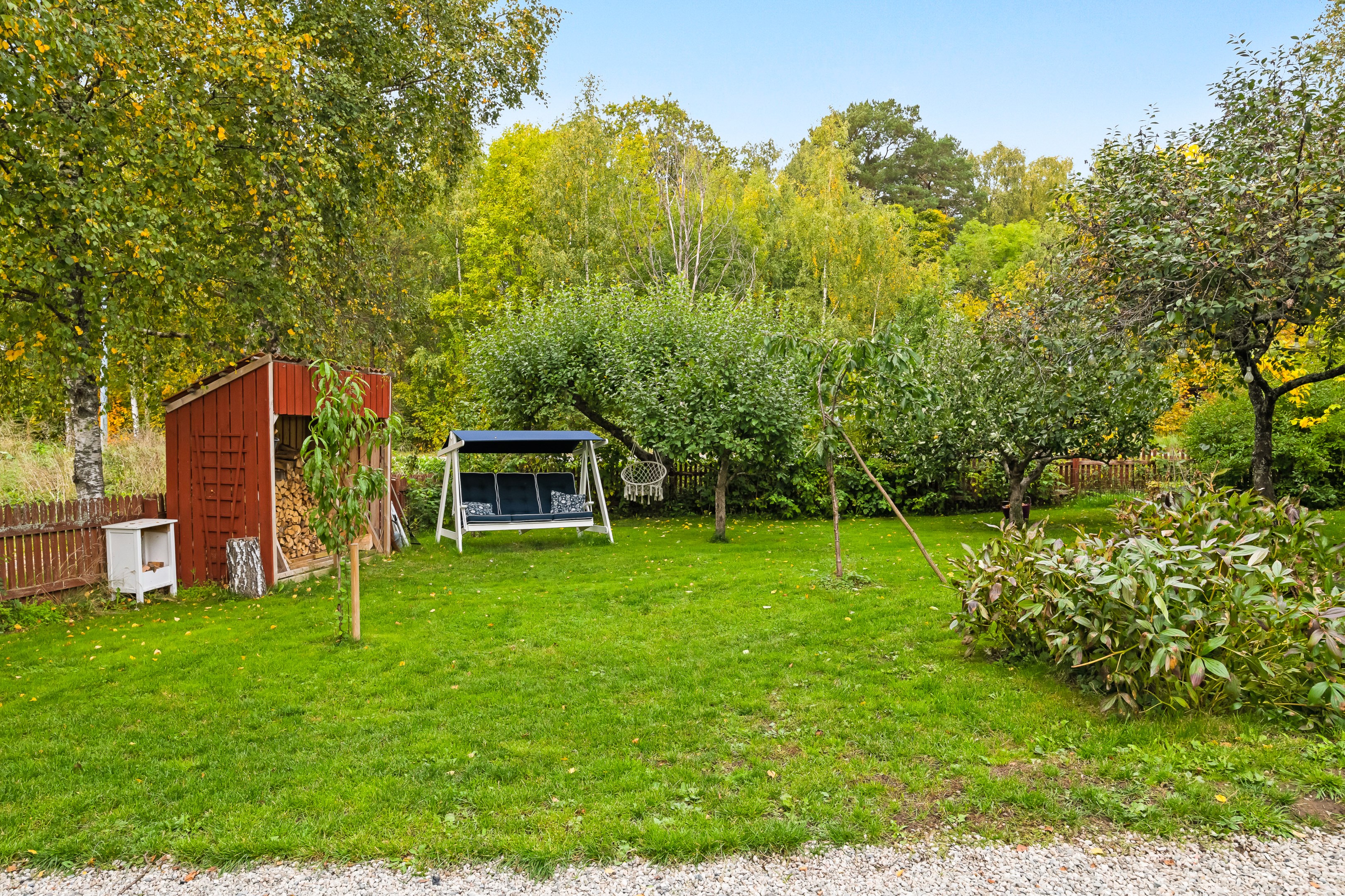 Bostadsbild från Lövlundsvägen 7, Såld i Storvreta, Uppsala