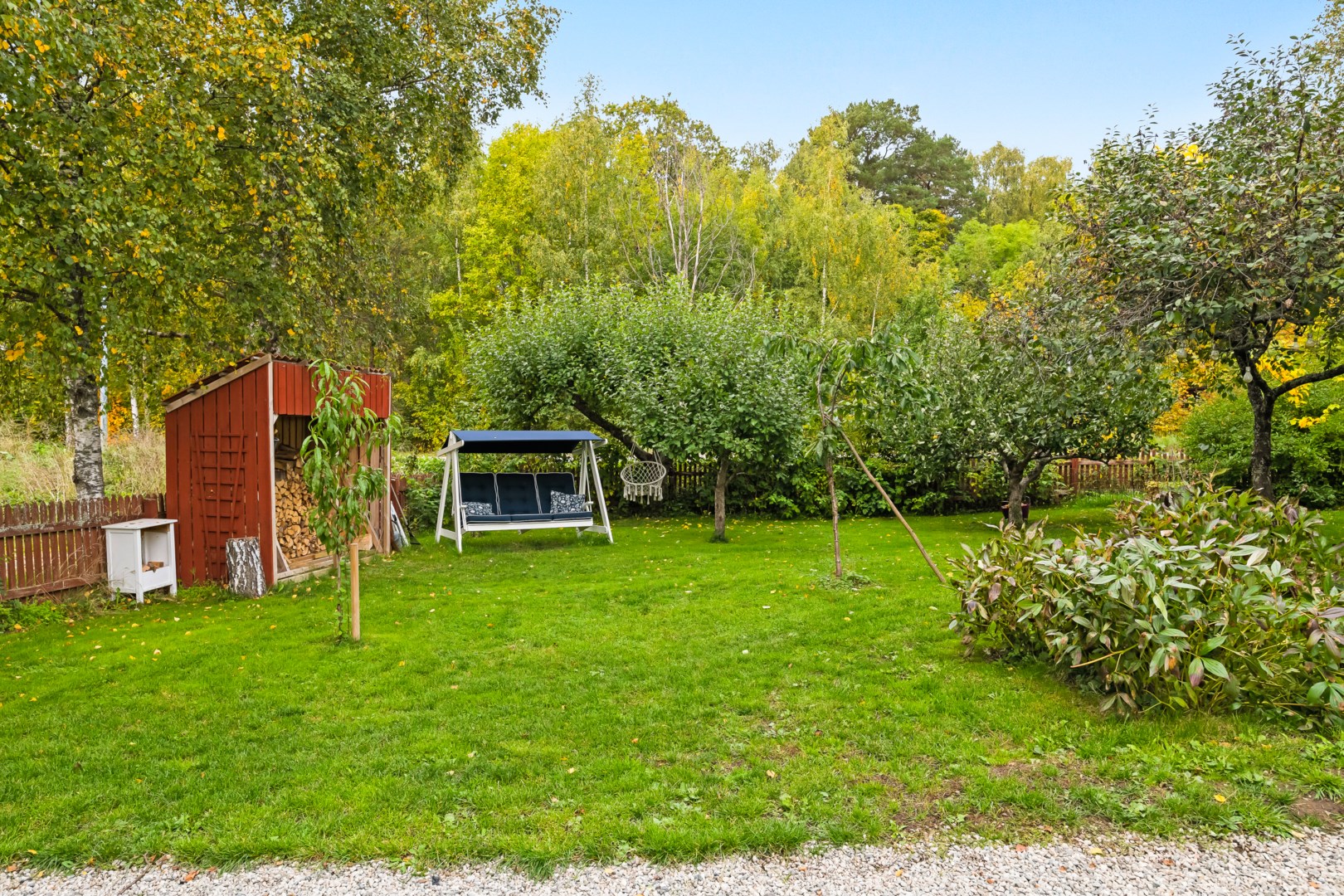 Bostadsbild från Lövlundsvägen 7, Såld i Storvreta, Uppsala