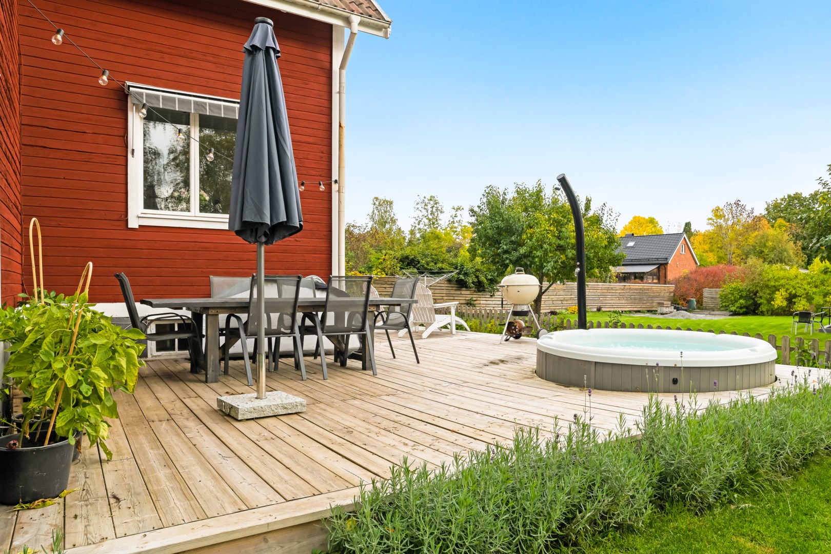 Bostadsbild från Lövlundsvägen 7, Såld i Storvreta, Uppsala