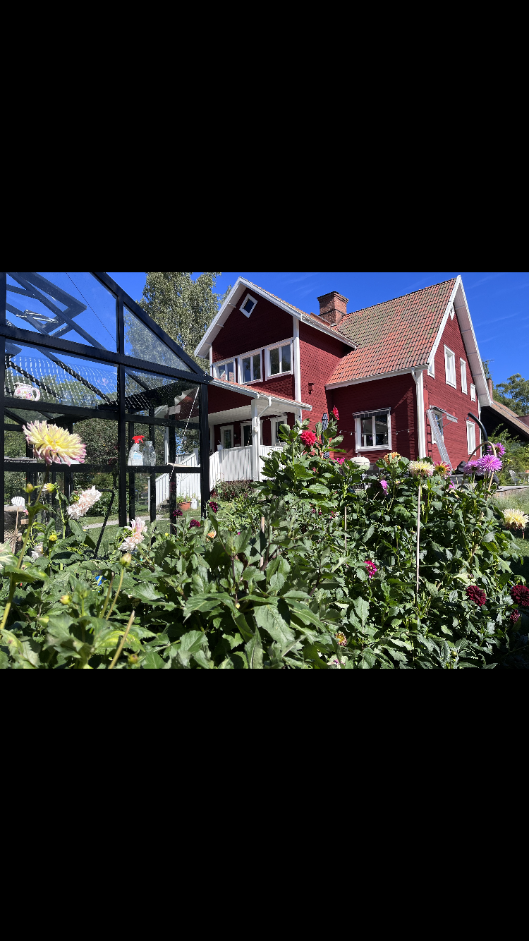 Bostadsbild från Lövlundsvägen 7, Såld i Storvreta, Uppsala