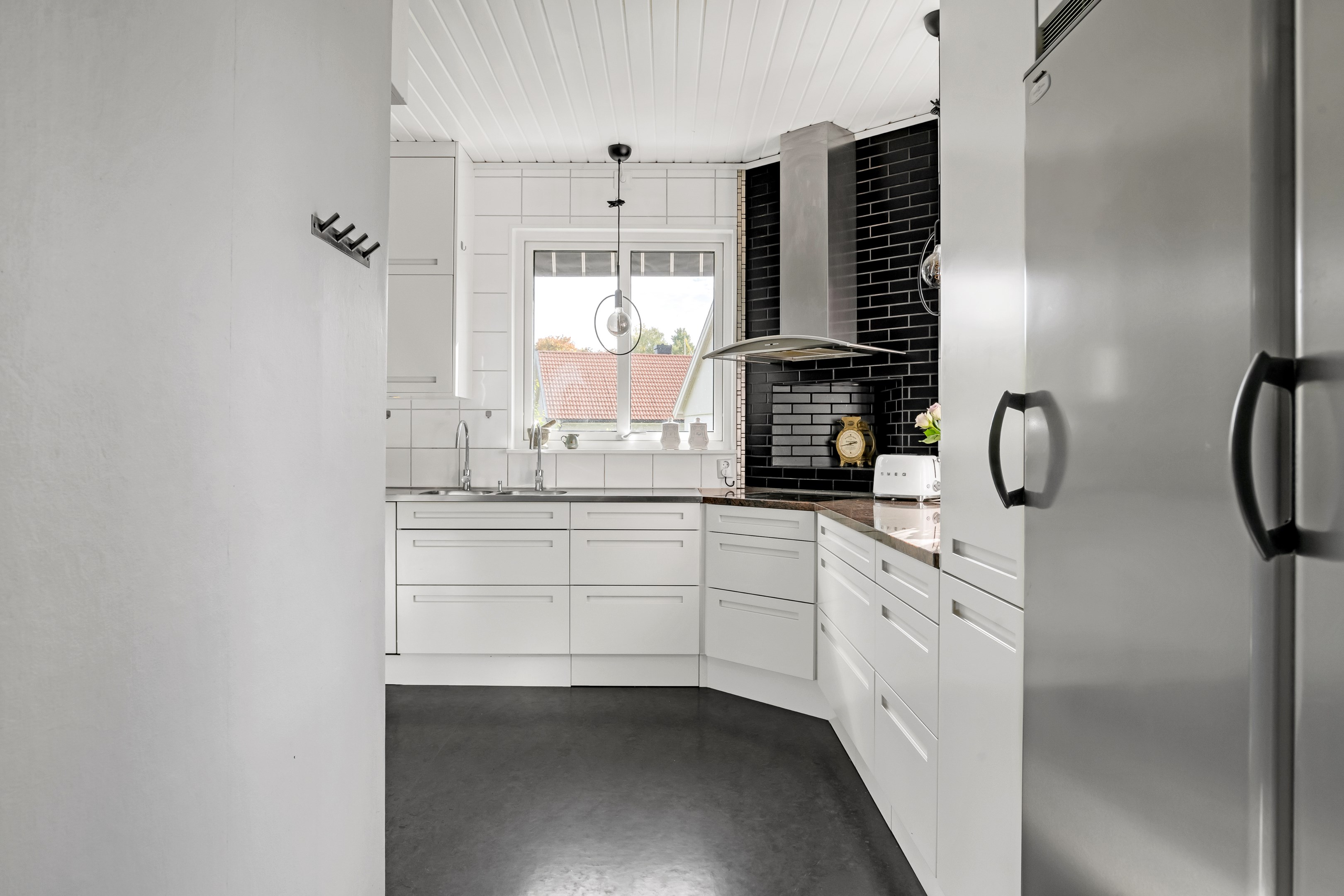 Bostadsbild från Lövlundsvägen 7, Såld i Storvreta, Uppsala