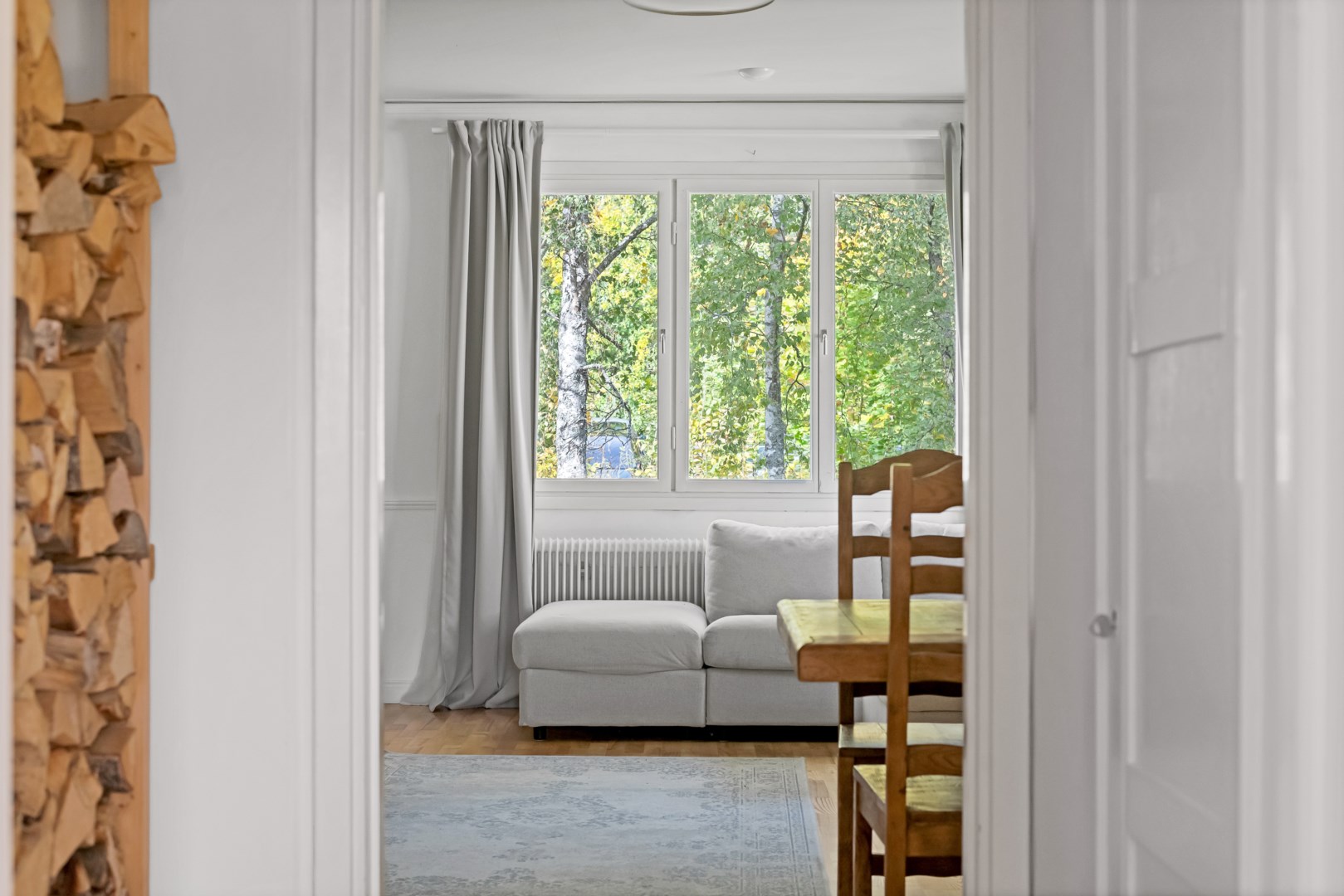 Bostadsbild från Lövlundsvägen 7, Såld i Storvreta, Uppsala