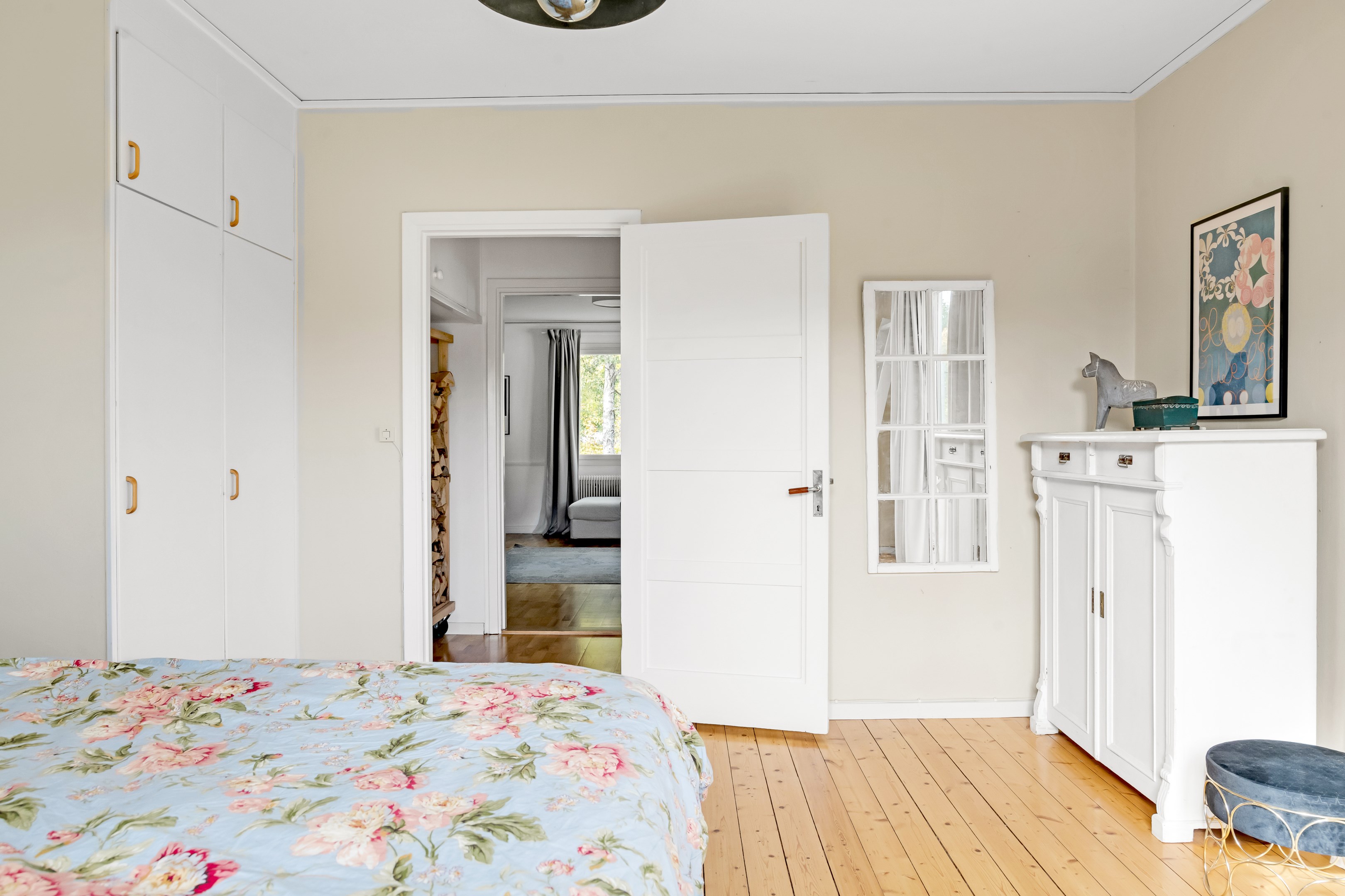 Bostadsbild från Lövlundsvägen 7, Såld i Storvreta, Uppsala