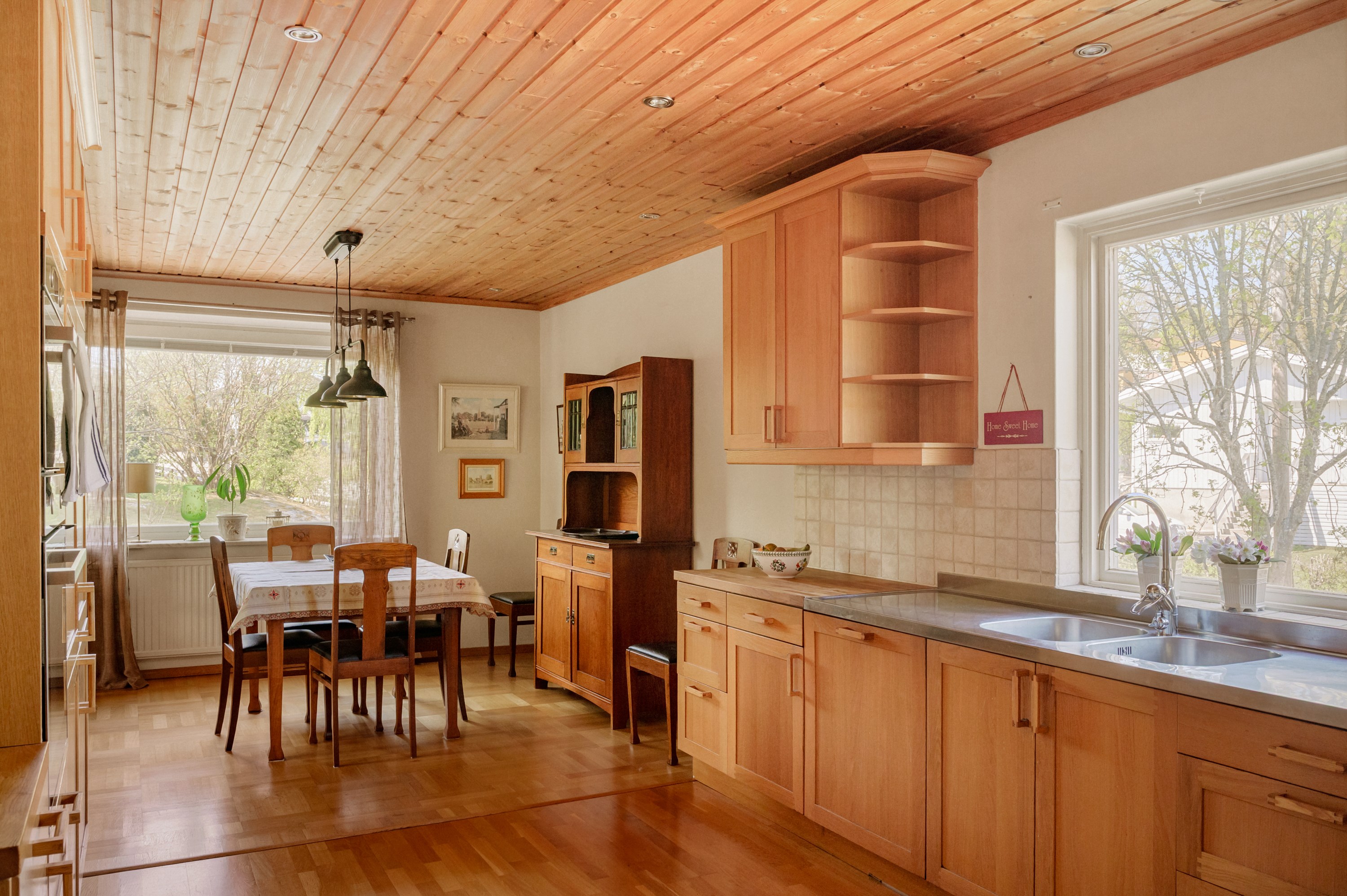 Bostadsbild från Ejdervägen 24, Såld i Saltsjö-Duvnäs, Nacka