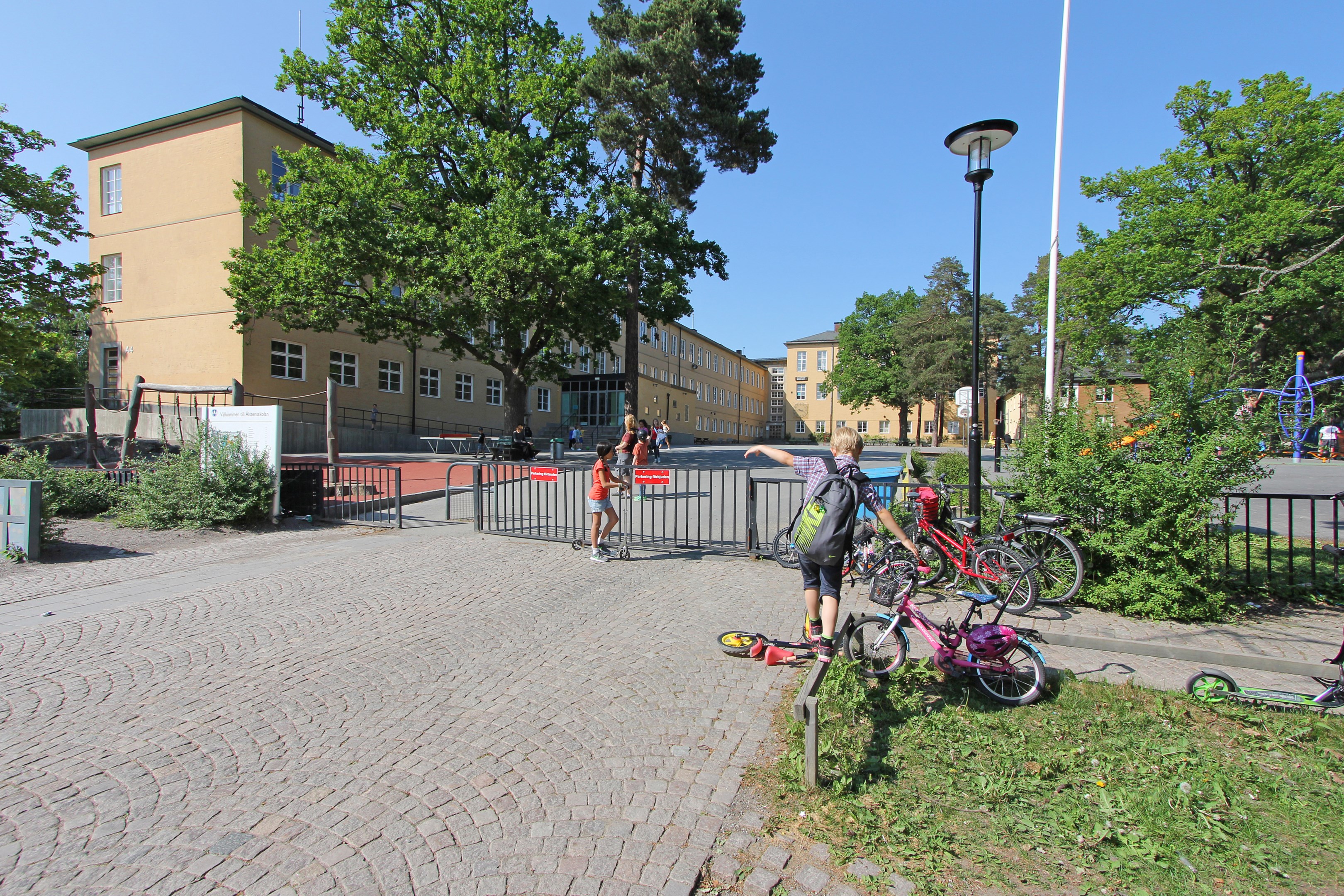 Bostadsbild från Nyängsvägen 102, Till salu i Bromma - Ålsten, Stockholm