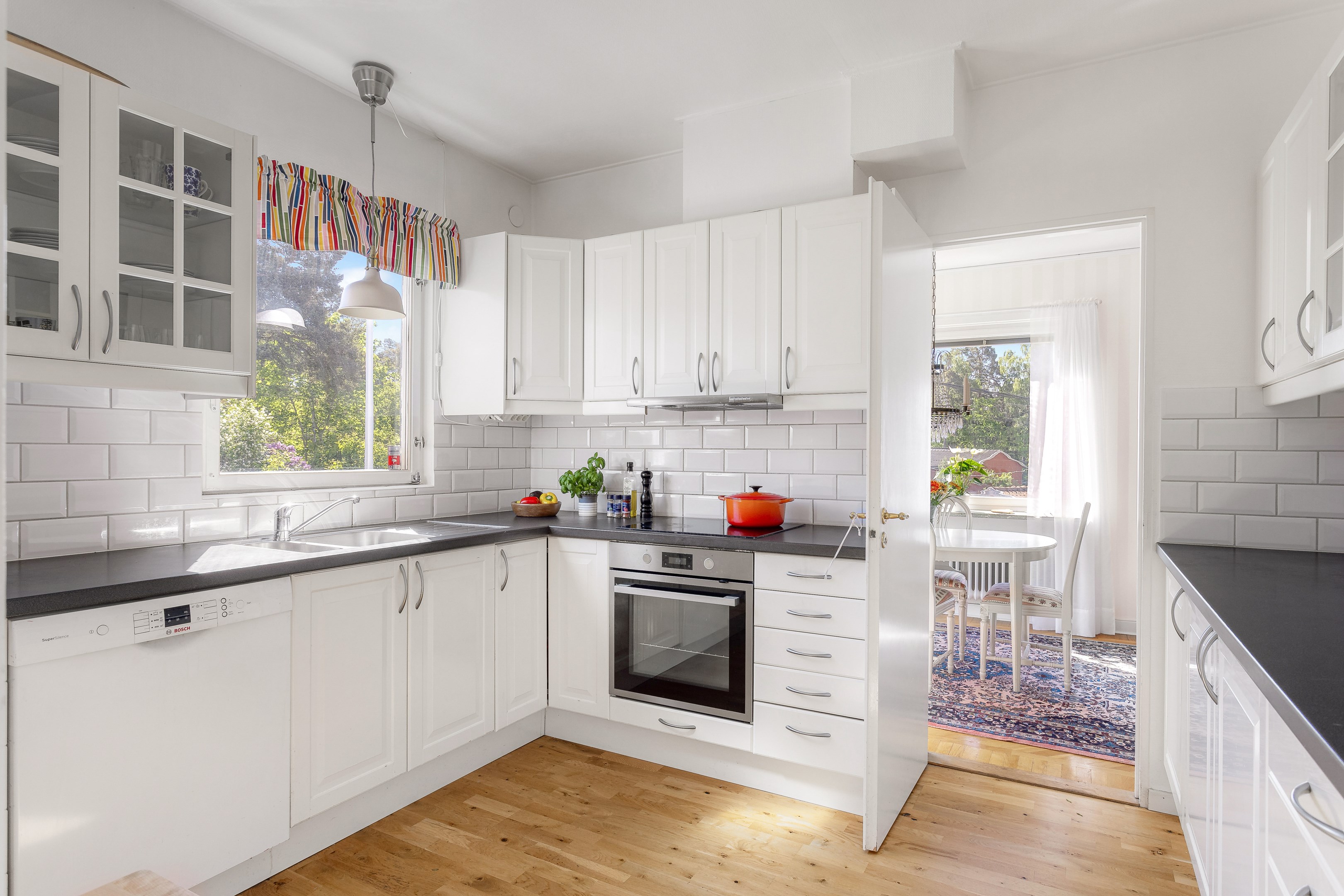 Bostadsbild från Nyängsvägen 102, Till salu i Bromma - Ålsten, Stockholm