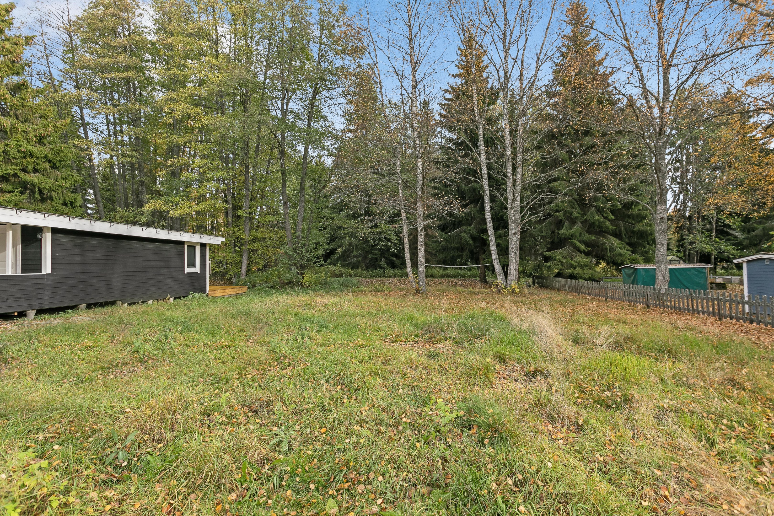 Bostadsbild från Röda vägen 7, Såld i Björklinge, Uppsala