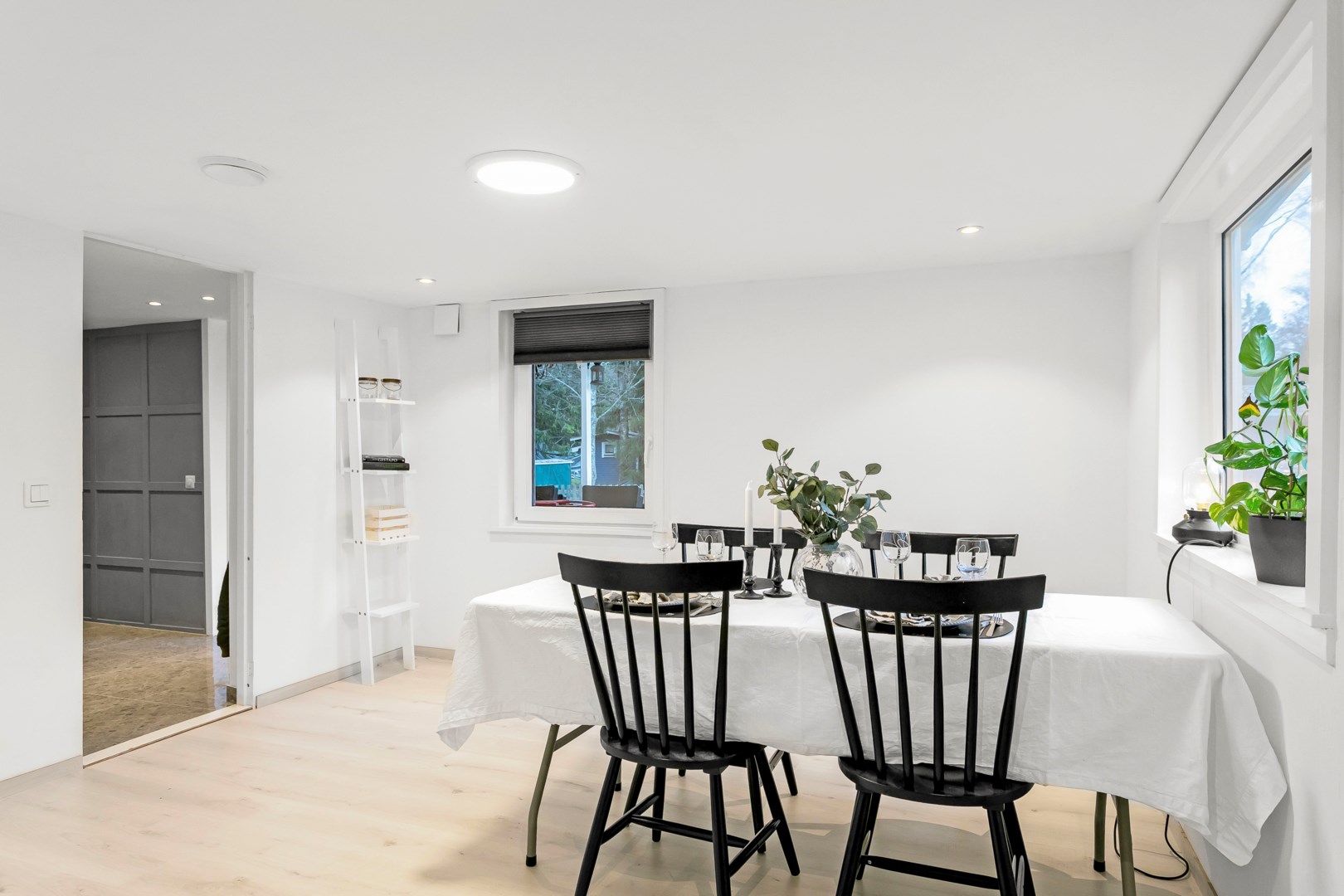 Bostadsbild från Röda vägen 7, Såld i Björklinge, Uppsala