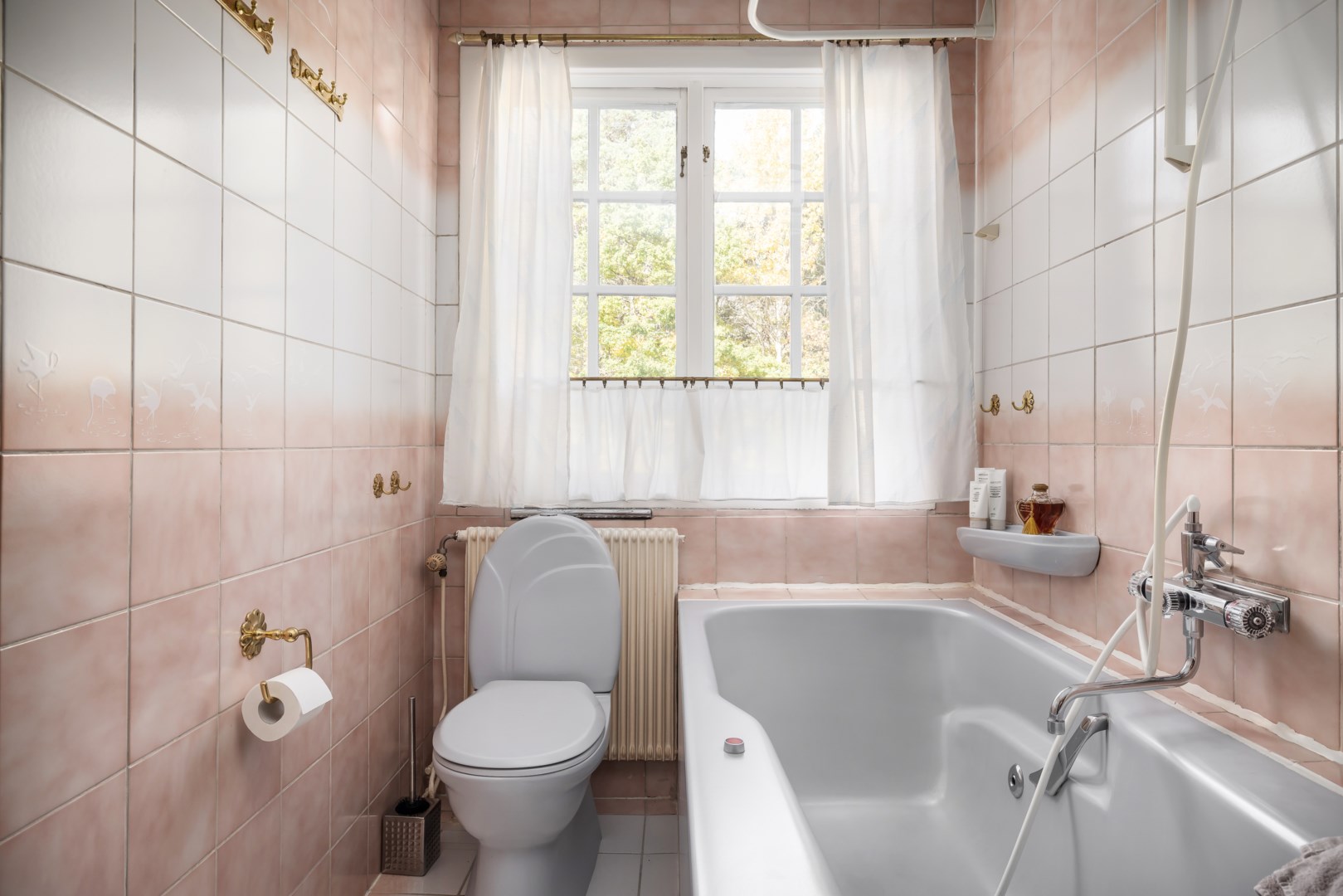 Bostadsbild från Värmdövägen 172, Såld i Storängen, Nacka