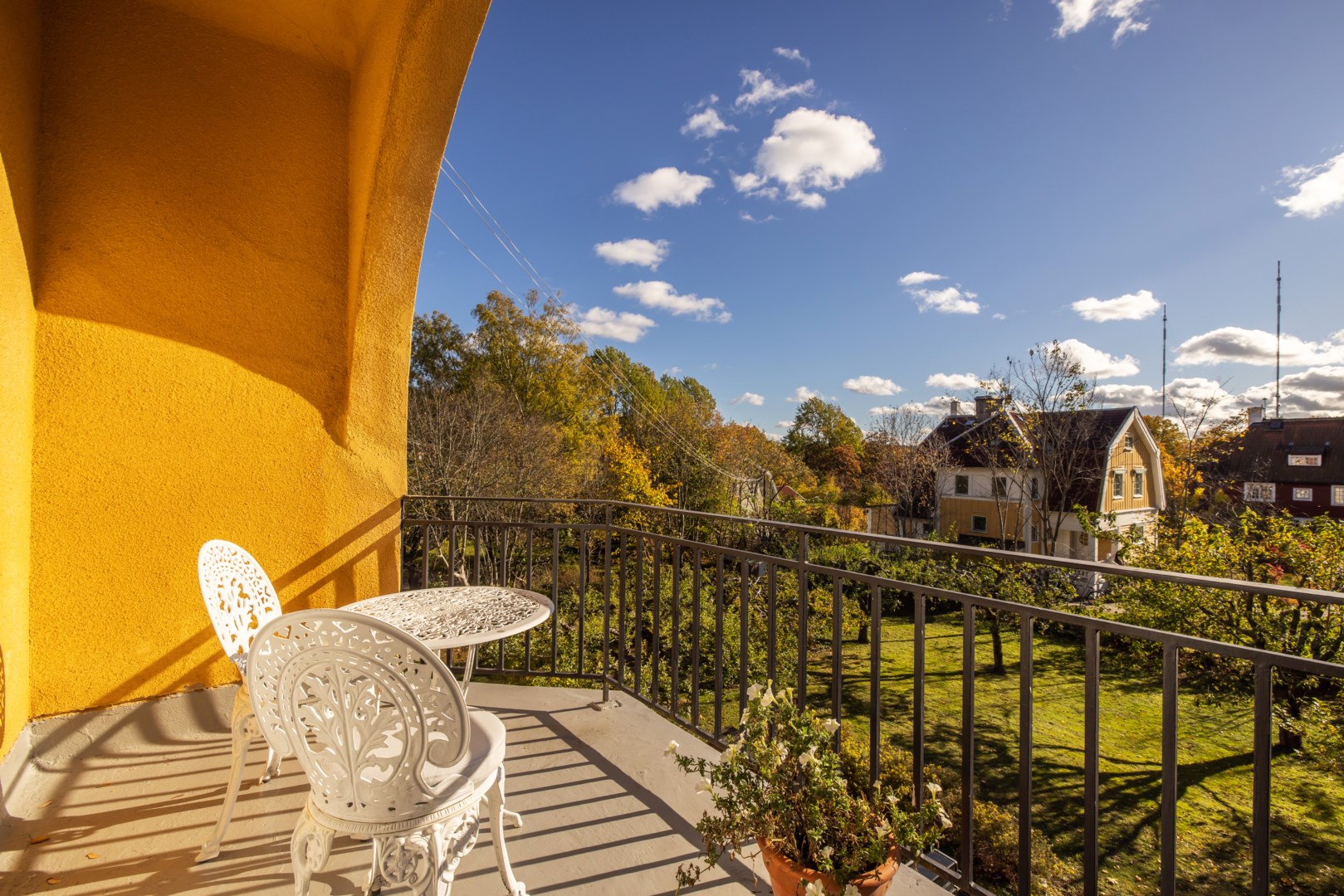 Bostadsbild från Värmdövägen 172, Såld i Storängen, Nacka