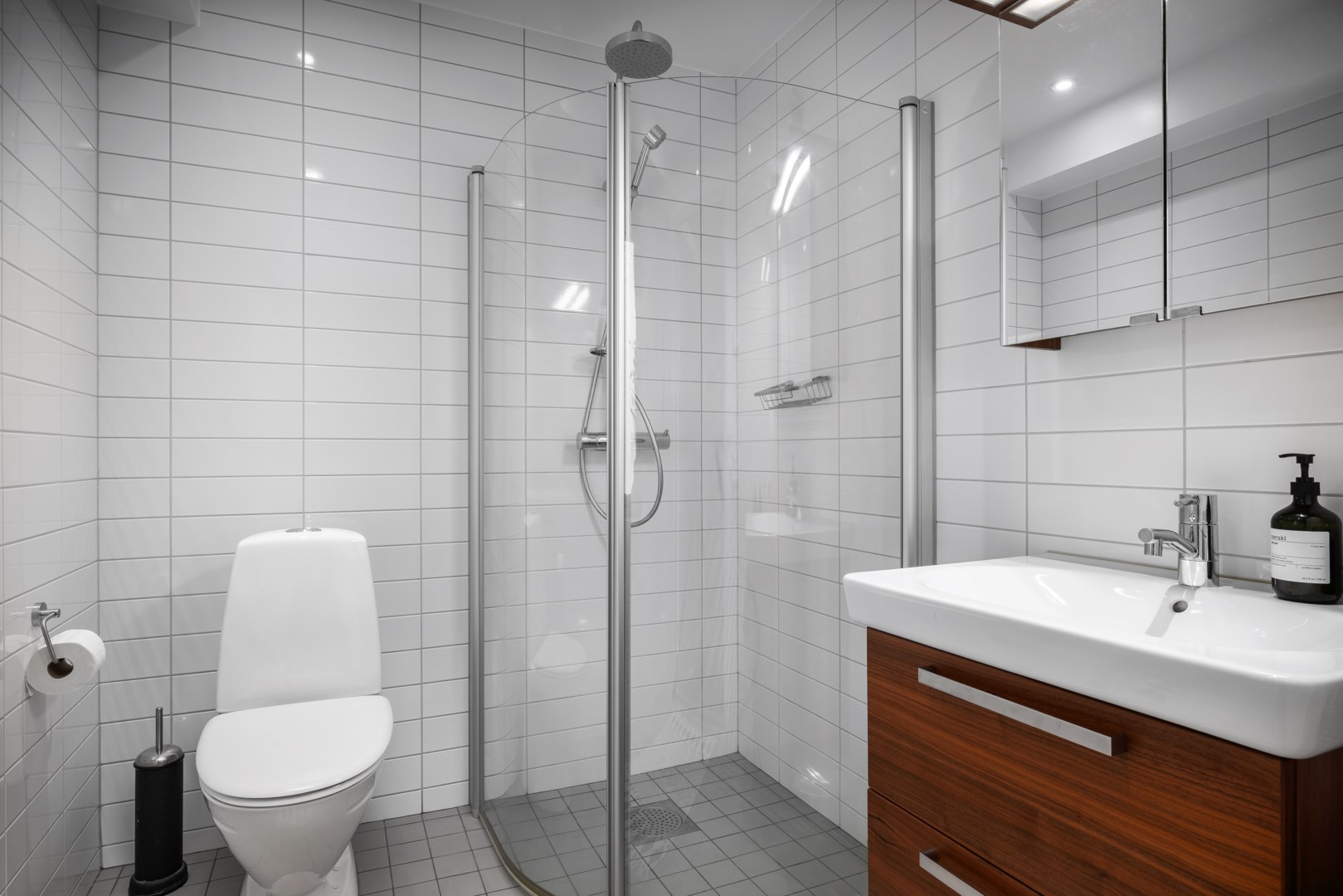 Bostadsbild från Tollare parkgränd 5, Såld i Tollare, Nacka