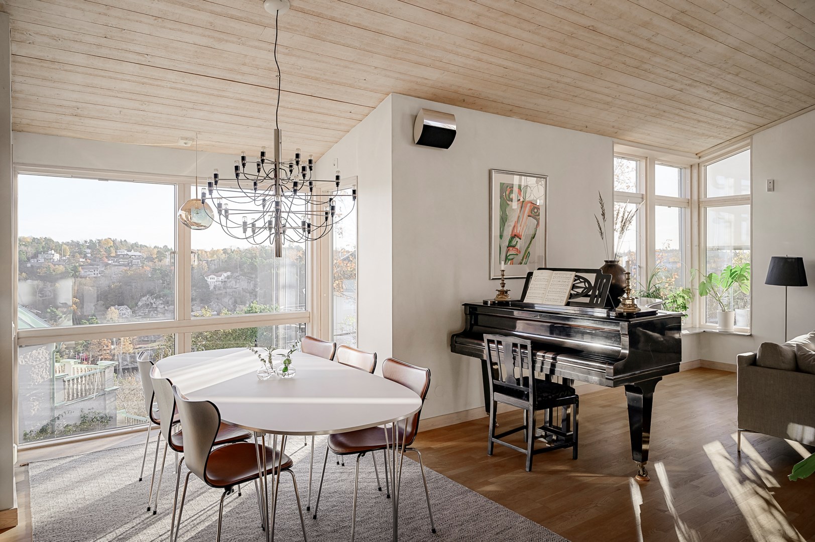 Bostadsbild från Manhemsvägen 33, Såld i Skuru, Nacka