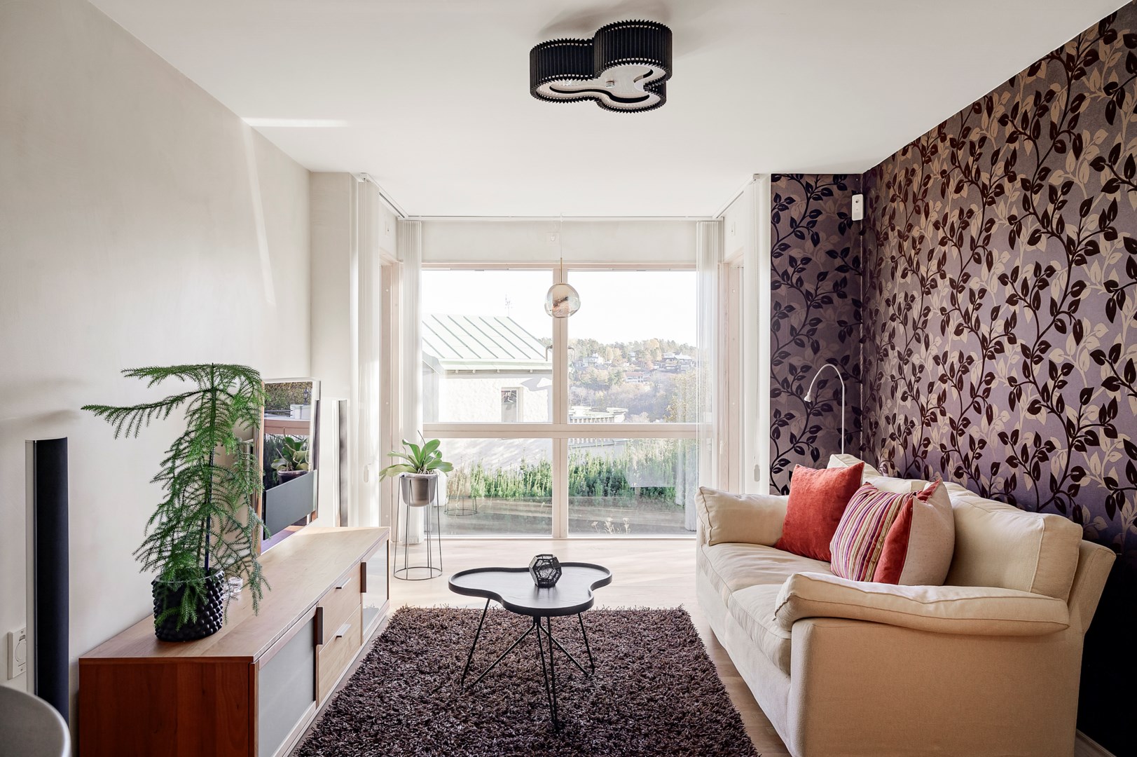 Bostadsbild från Manhemsvägen 33, Såld i Skuru, Nacka