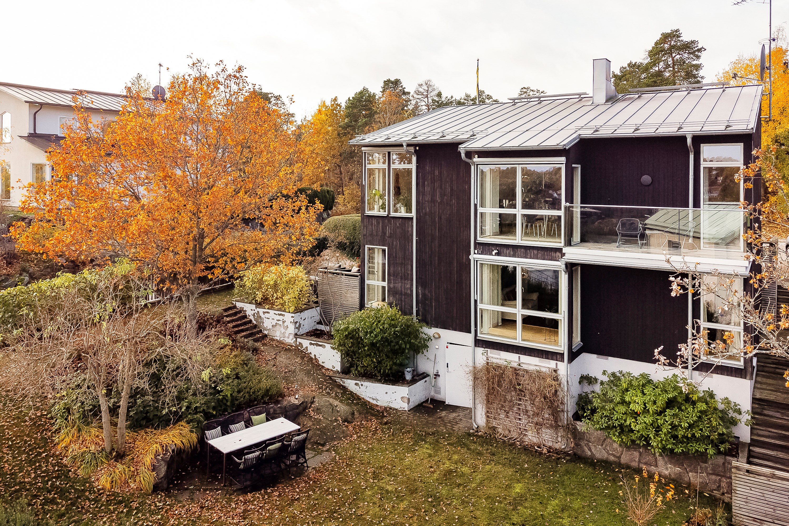 Bostadsbild från Manhemsvägen 33, Såld i Skuru, Nacka