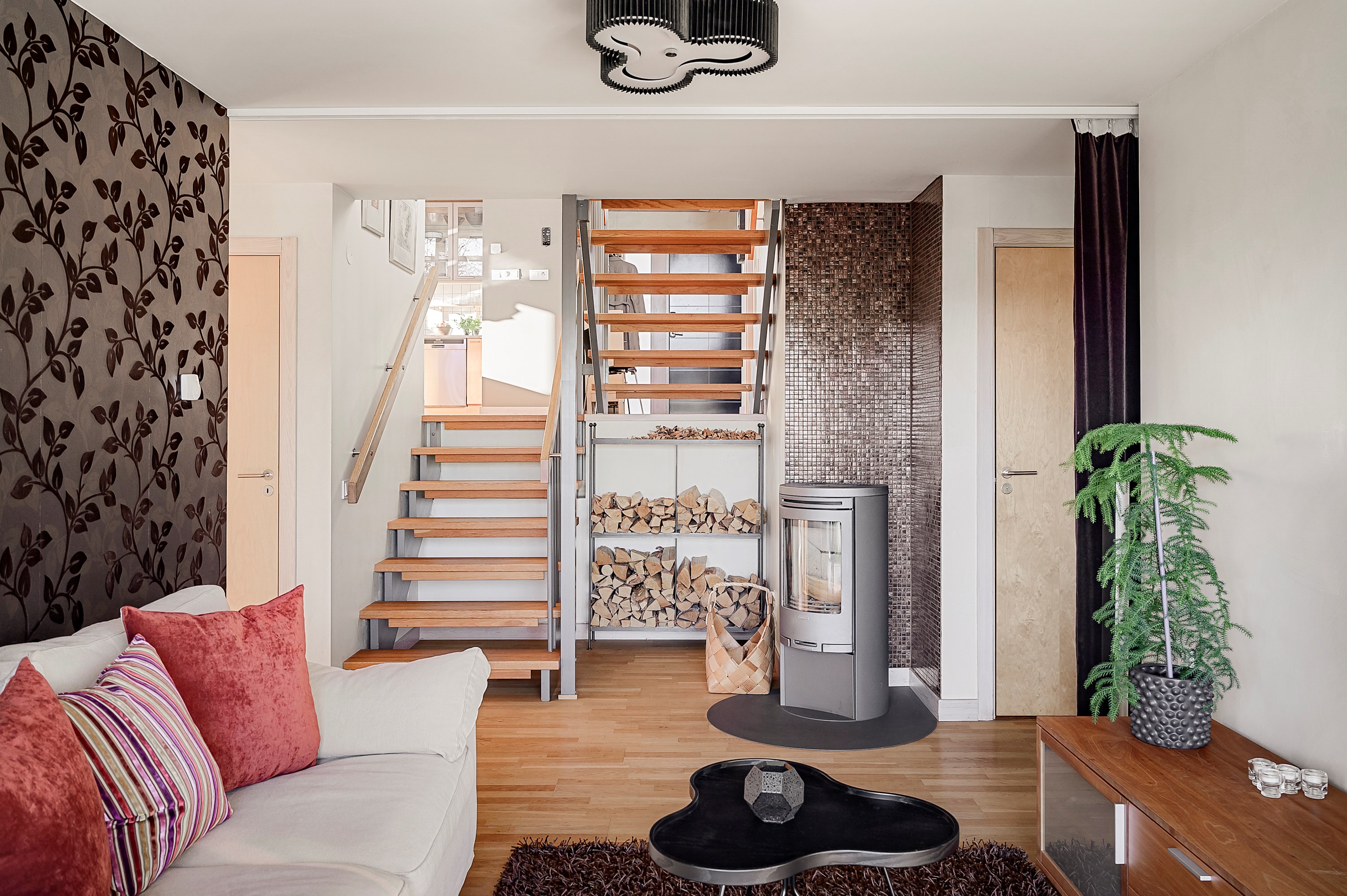 Bostadsbild från Manhemsvägen 33, Såld i Skuru, Nacka