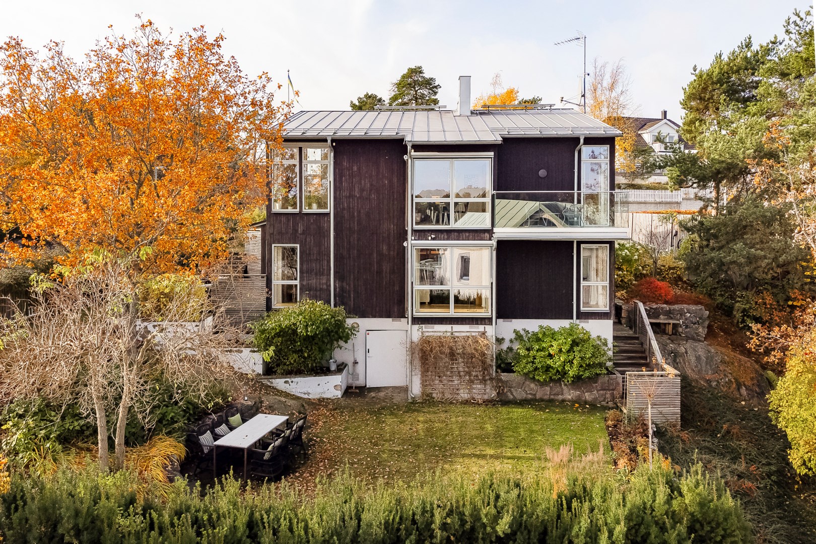 Bostadsbild från Manhemsvägen 33, Såld i Skuru, Nacka