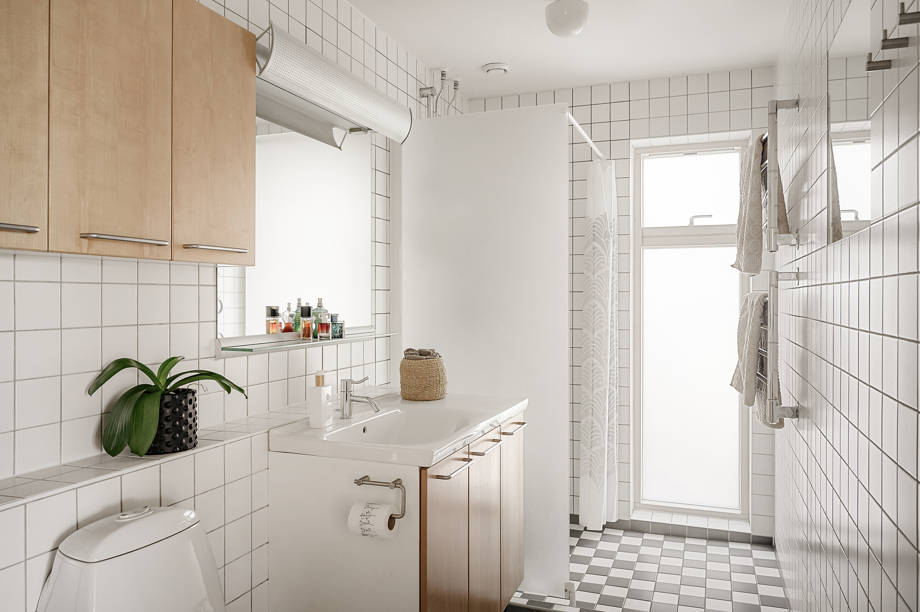 Bostadsbild från Manhemsvägen 33, Såld i Skuru, Nacka