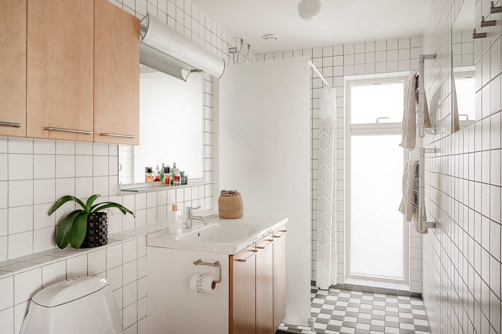 Bostadsbild från Manhemsvägen 33, Såld i Skuru, Nacka