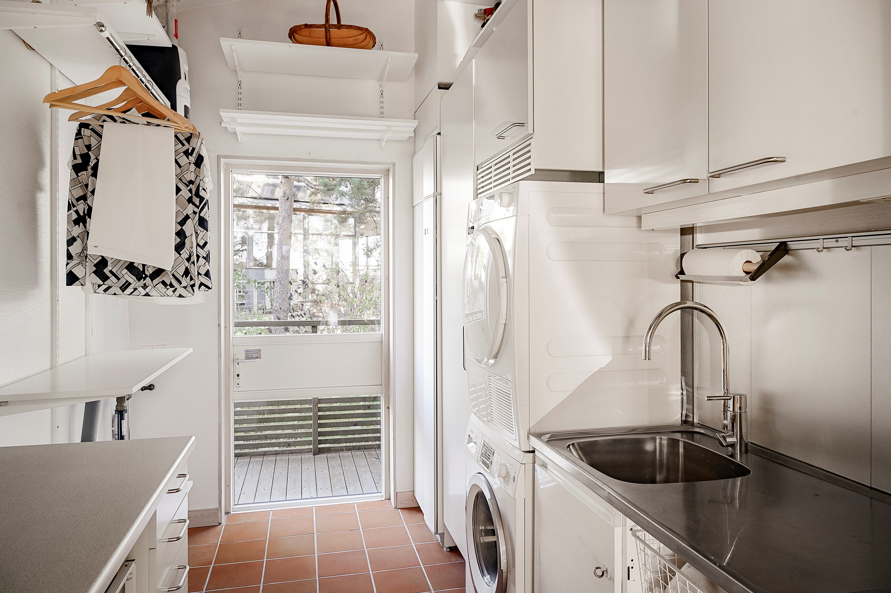 Bostadsbild från Manhemsvägen 33, Såld i Skuru, Nacka