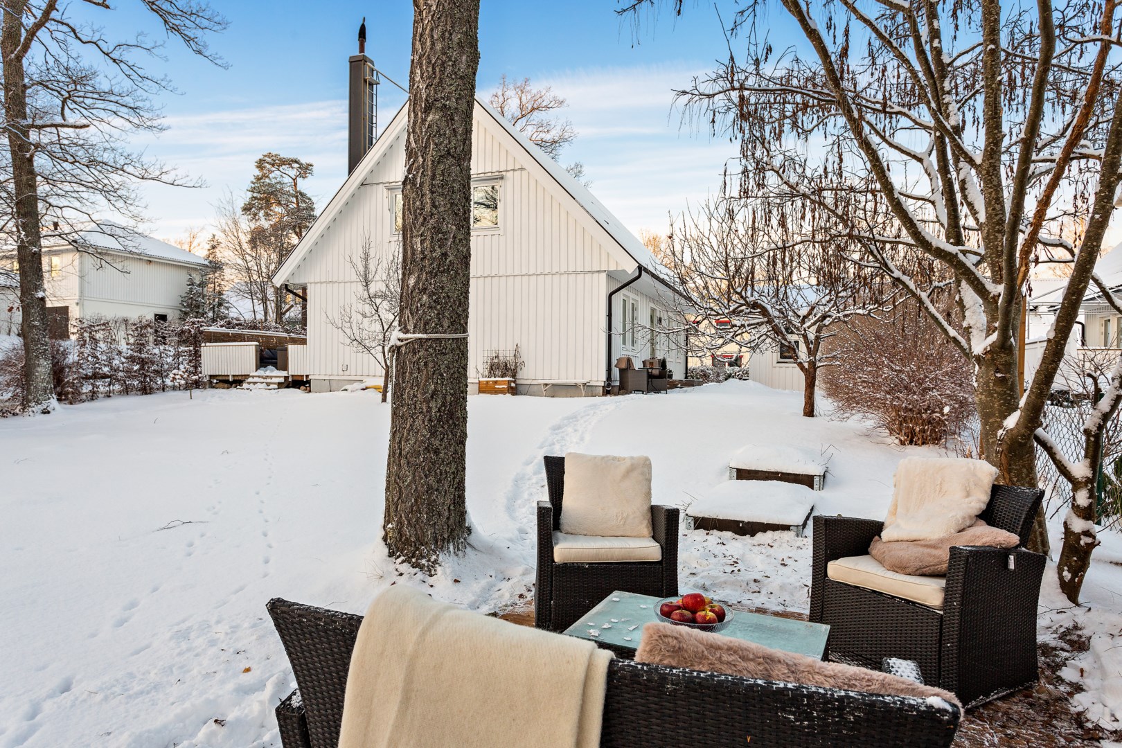 Bostadsbild från Blåmesvägen 25, Såld i Lännersta, Nacka