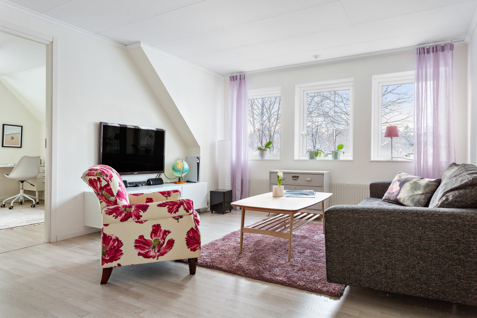 Bostadsbild från Blåmesvägen 25, Såld i Lännersta, Nacka