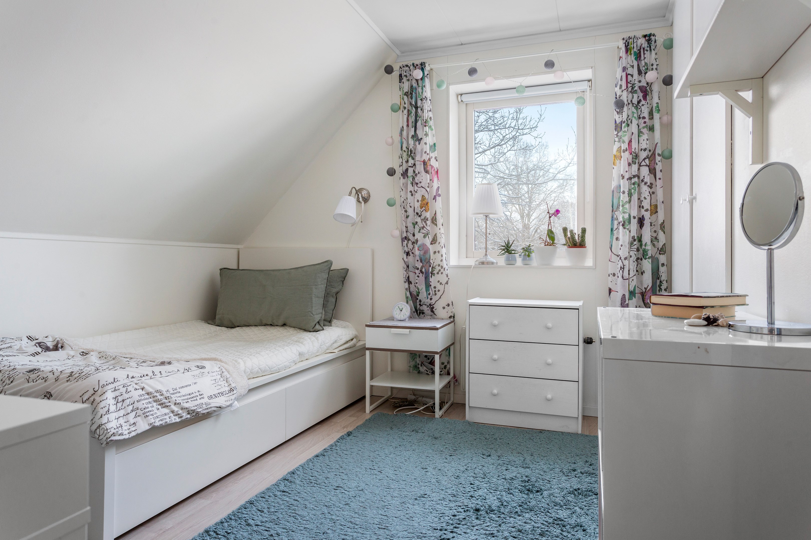 Bostadsbild från Blåmesvägen 25, Såld i Lännersta, Nacka