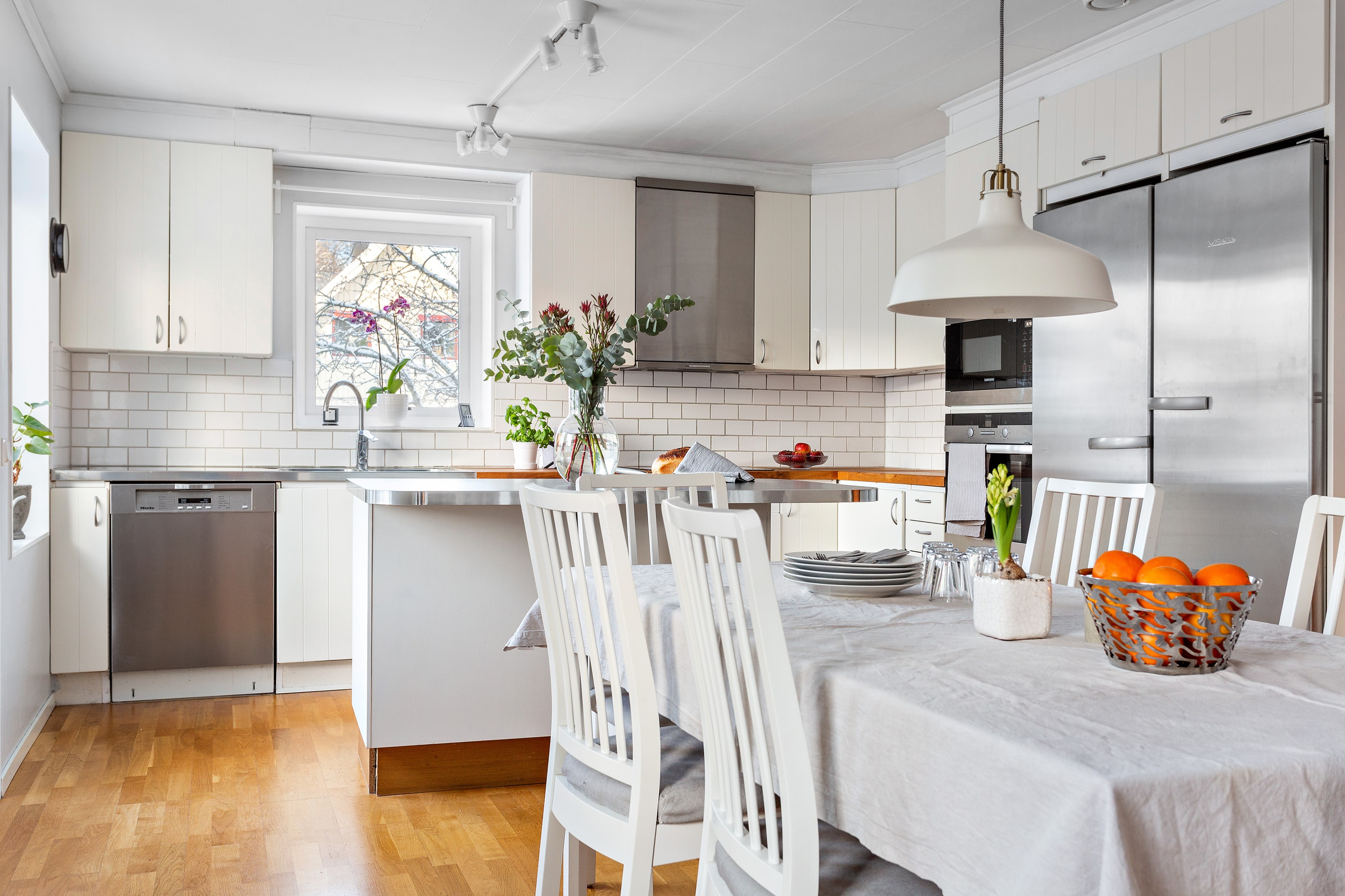 Bostadsbild från Blåmesvägen 25, Såld i Lännersta, Nacka