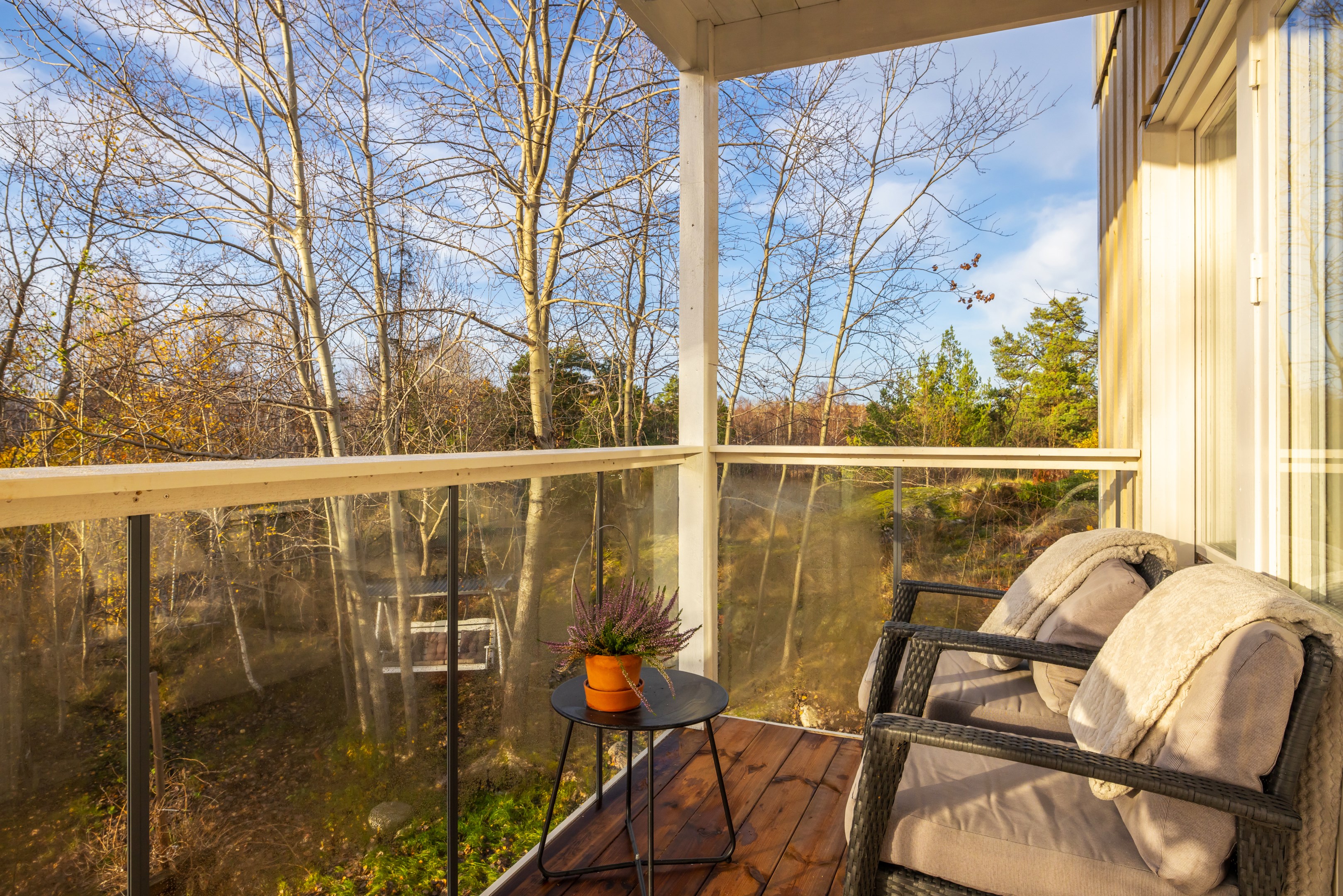 Bostadsbild från Björkholmsvägen 67, Såld i Östra Orminge, Nacka