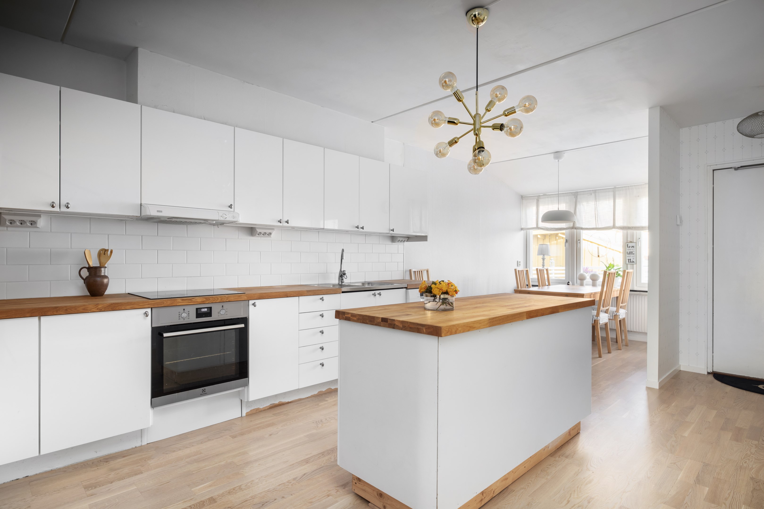 Bostadsbild från Björkholmsvägen 67, Såld i Östra Orminge, Nacka