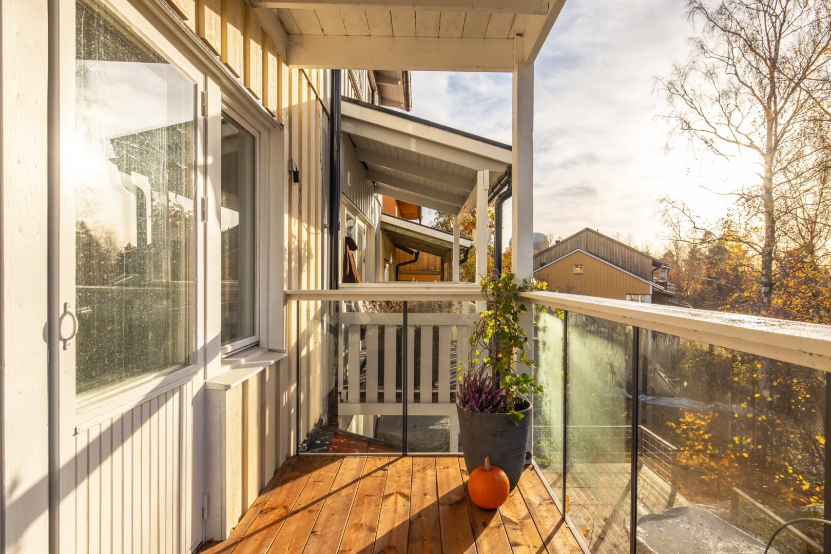 Bostadsbild från Björkholmsvägen 67, Såld i Östra Orminge, Nacka