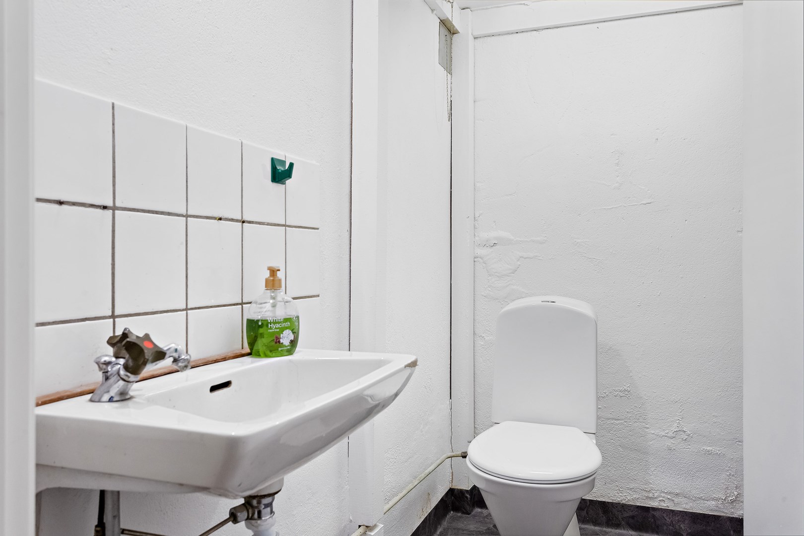 Bostadsbild från Lövdalsvägen 54, Såld i Björknäs, Nacka