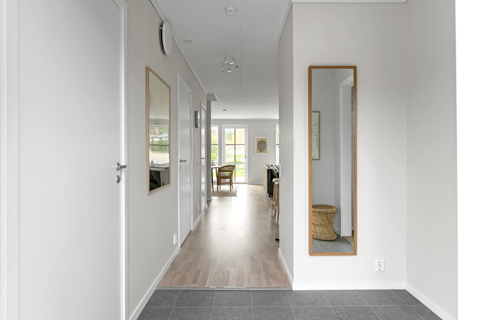 Bostadsbild från Häggrotsvägen 8, Såld i Skölsta, Uppsala