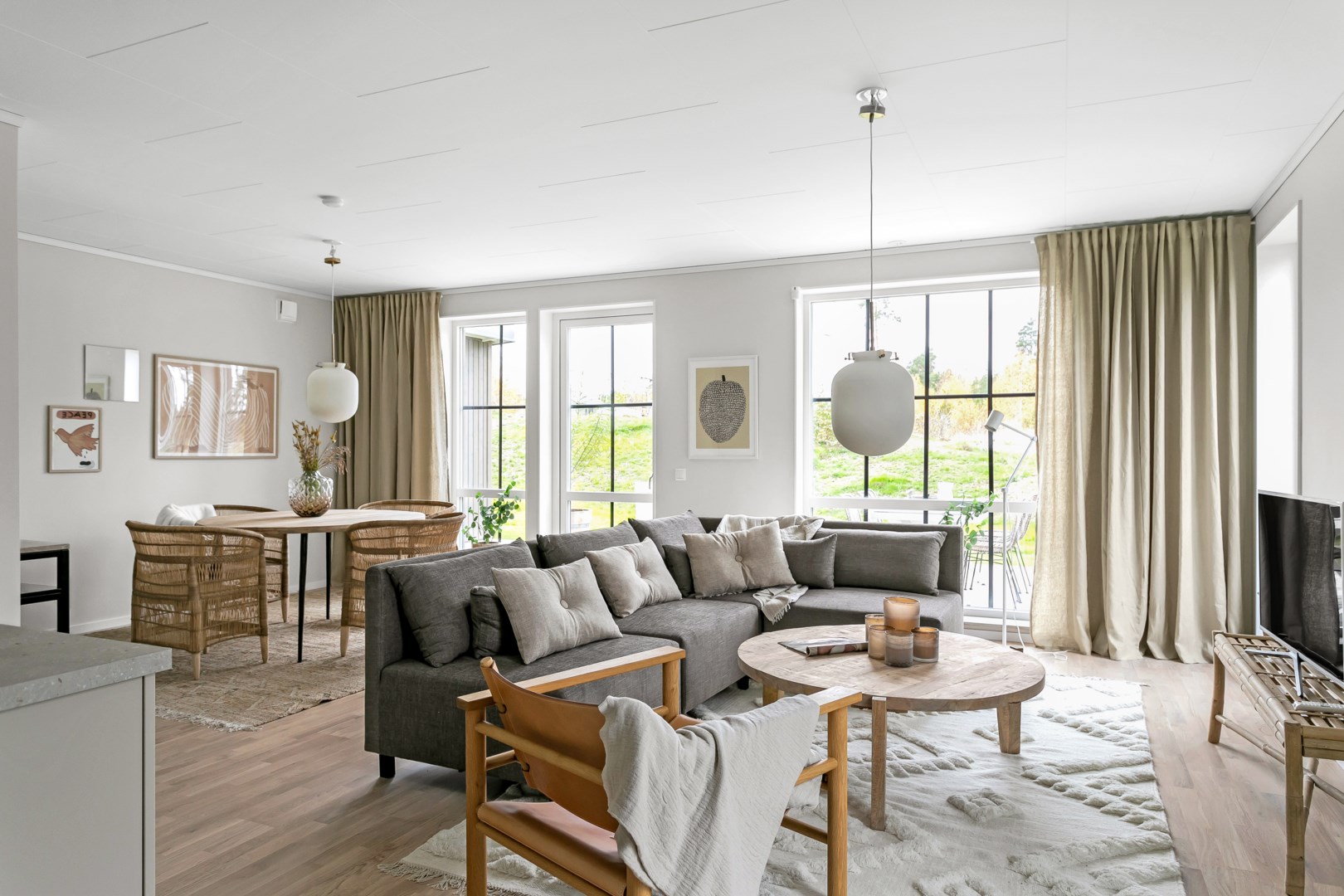 Bostadsbild från Häggrotsvägen 8, Såld i Skölsta, Uppsala