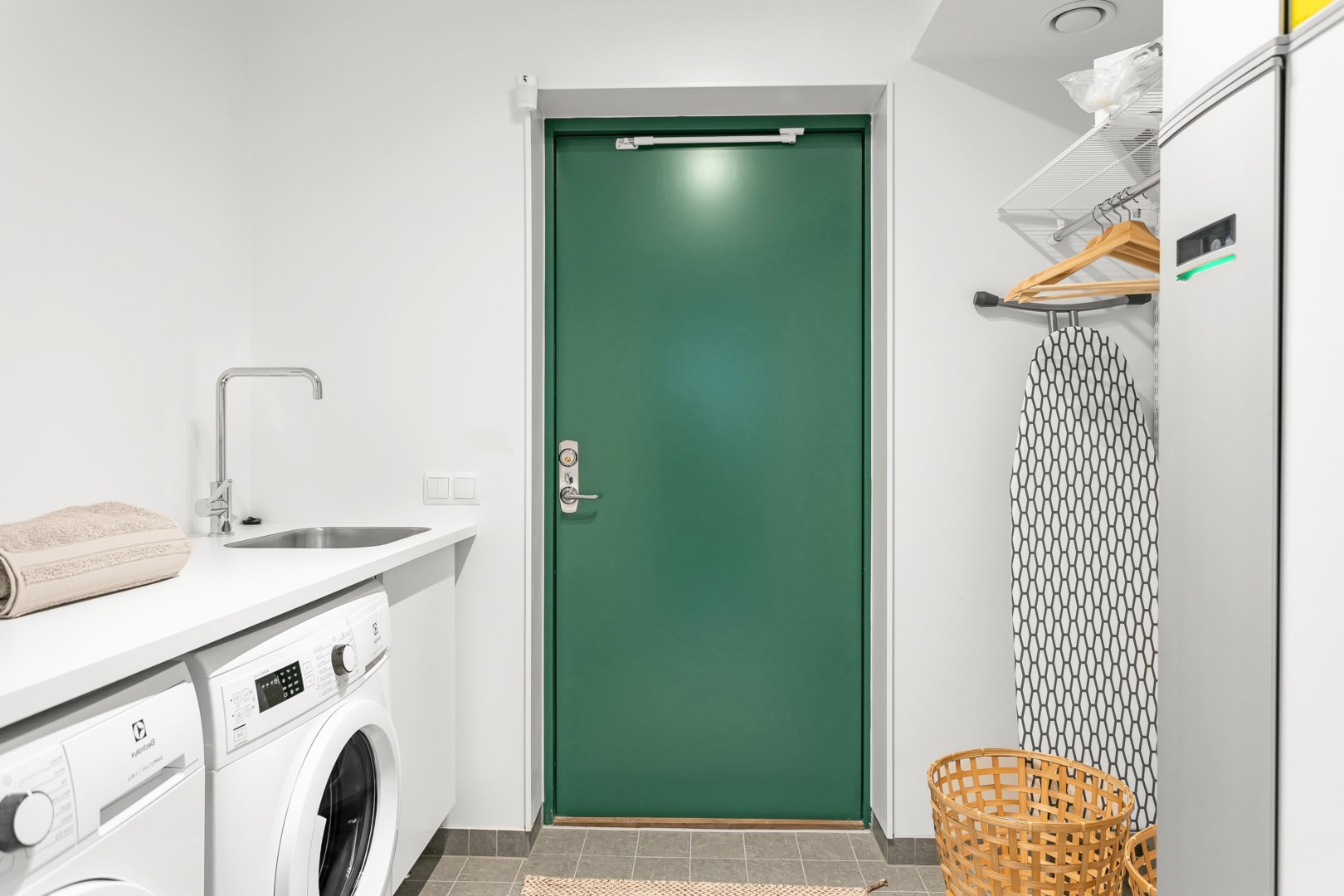 Bostadsbild från Häggrotsvägen 8, Såld i Skölsta, Uppsala