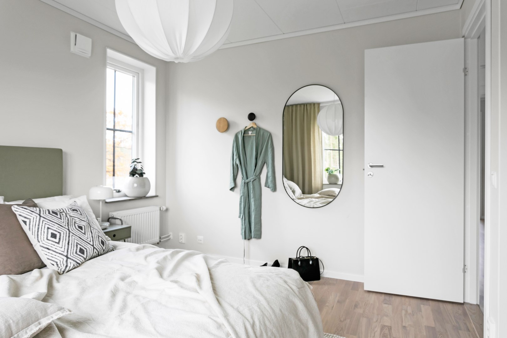 Bostadsbild från Häggrotsvägen 8, Såld i Skölsta, Uppsala