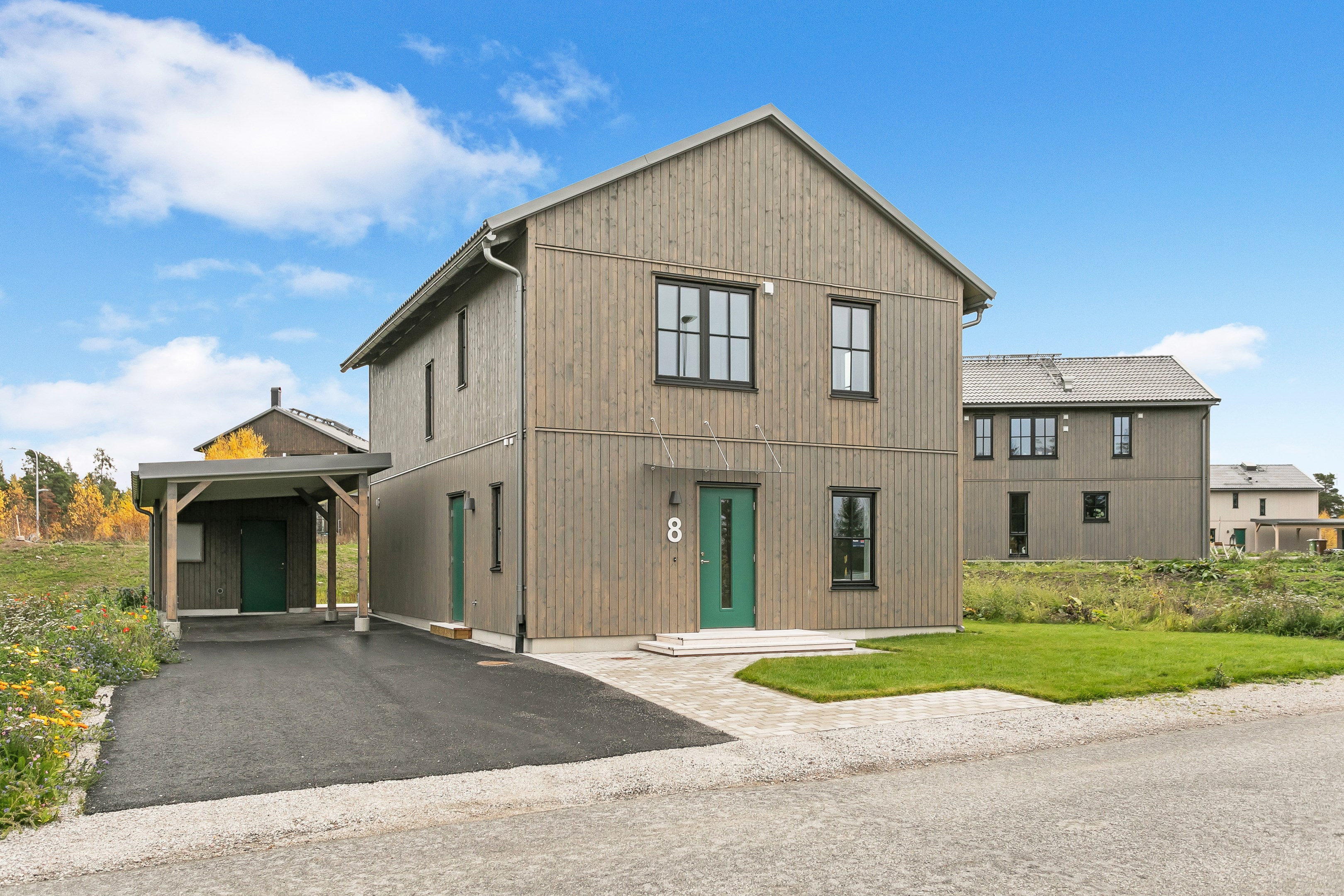 Bostadsbild från Häggrotsvägen 8, Såld i Skölsta, Uppsala