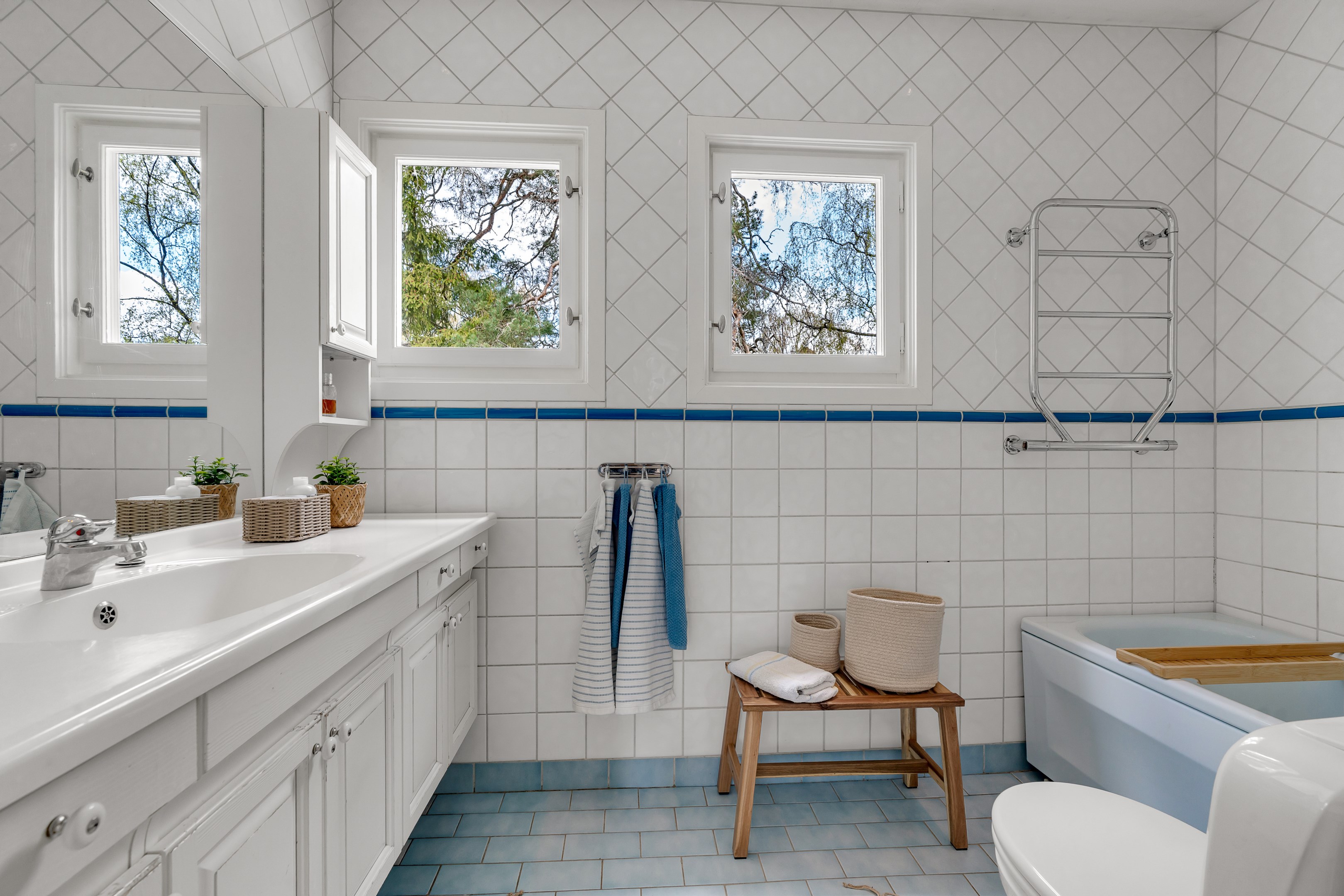 Bostadsbild från Carl Larssons väg 20, Till salu i Bromma - Södra Ängby, Stockholm