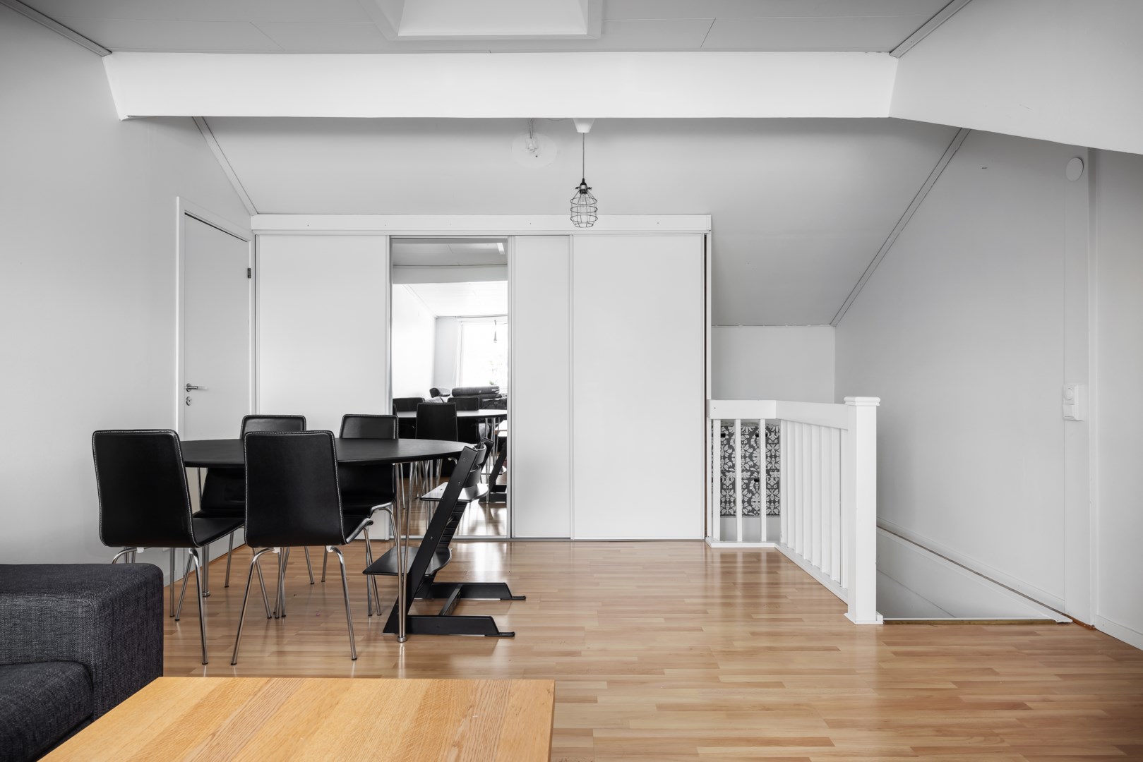 Bostadsbild från Björkholmsvägen 19, Såld i Östra Orminge, Nacka